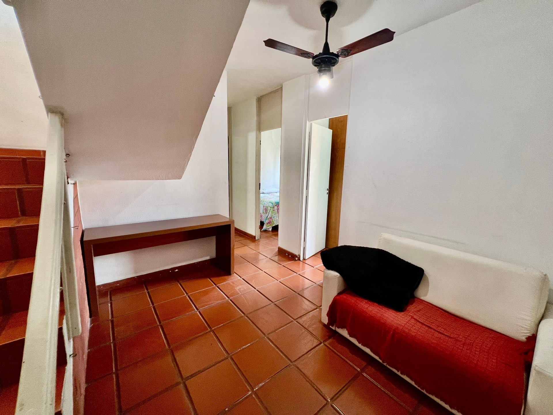 Cobertura duplex na Enseada, localizada na região do Carrefour/UNOESTE, ideal para quem busca amplitude, privacidade e um espaço perfeito para viver e receber com conforto. em Enseada, Guarujá — foto 24
