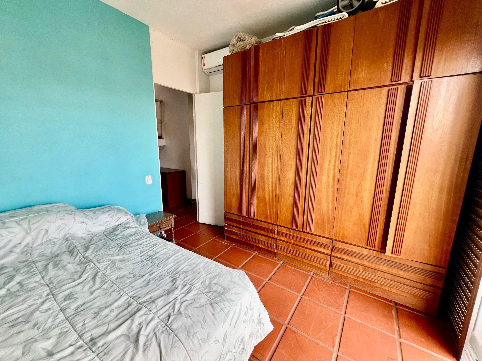 Cobertura duplex na Enseada, localizada na região do Carrefour/UNOESTE, ideal para quem busca amplitude, privacidade e um espaço perfeito para viver e receber com conforto. em Enseada, Guarujá — foto 27