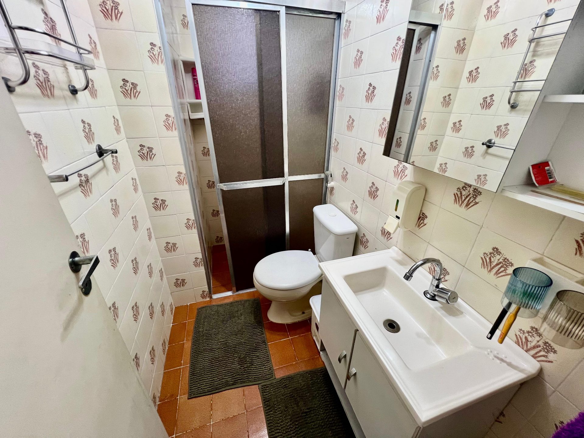 Cobertura duplex na Enseada, localizada na região do Carrefour/UNOESTE, ideal para quem busca amplitude, privacidade e um espaço perfeito para viver e receber com conforto. em Enseada, Guarujá — foto 30