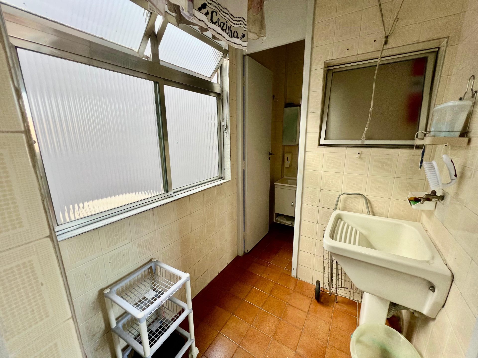 Cobertura duplex na Enseada, localizada na região do Carrefour/UNOESTE, ideal para quem busca amplitude, privacidade e um espaço perfeito para viver e receber com conforto. em Enseada, Guarujá — foto 20