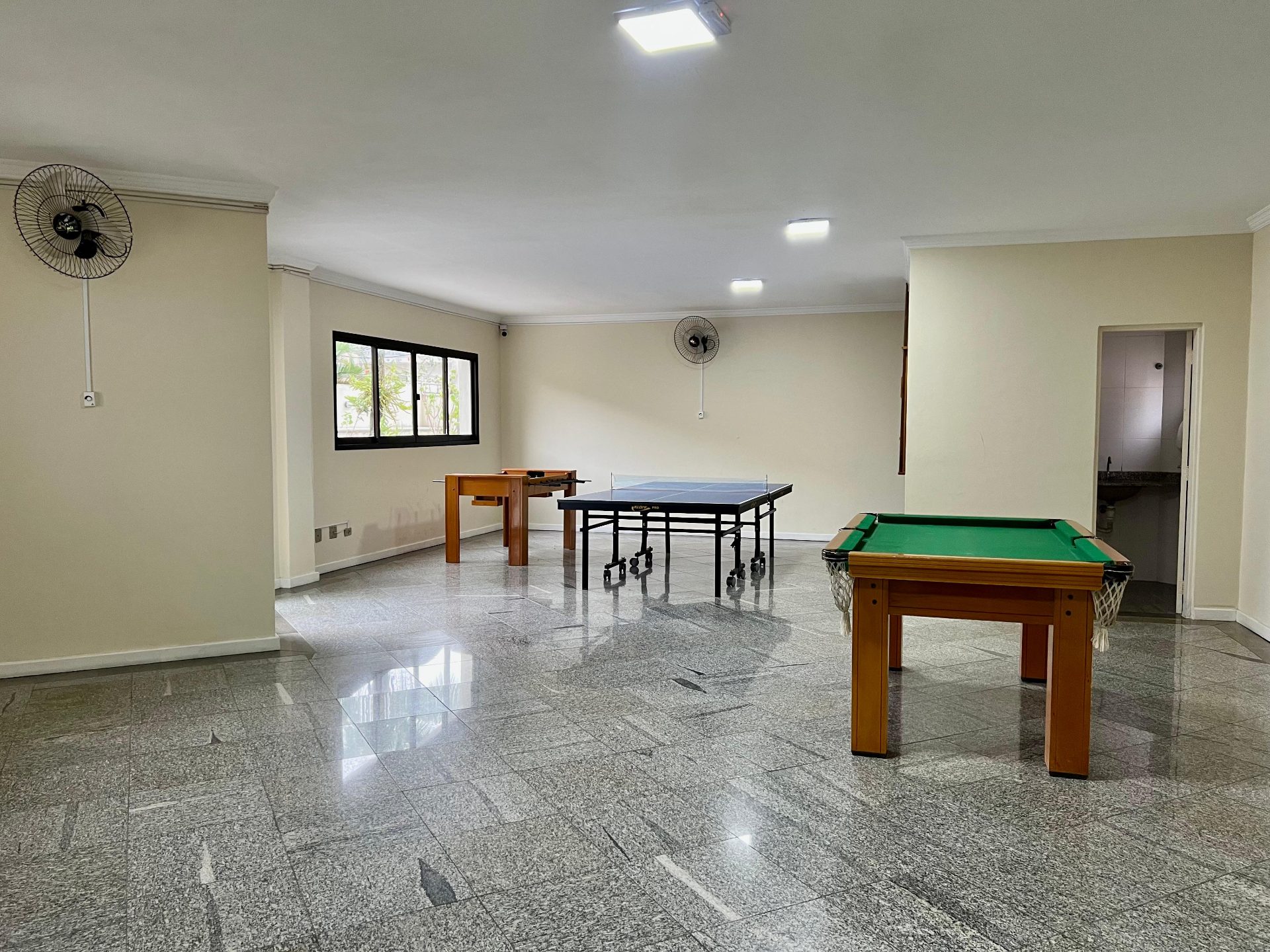 Apartamento com 3 quartos, sendo 1 suíte, lazer completo. em Loteamento João Batista Julião, Guarujá — foto 32