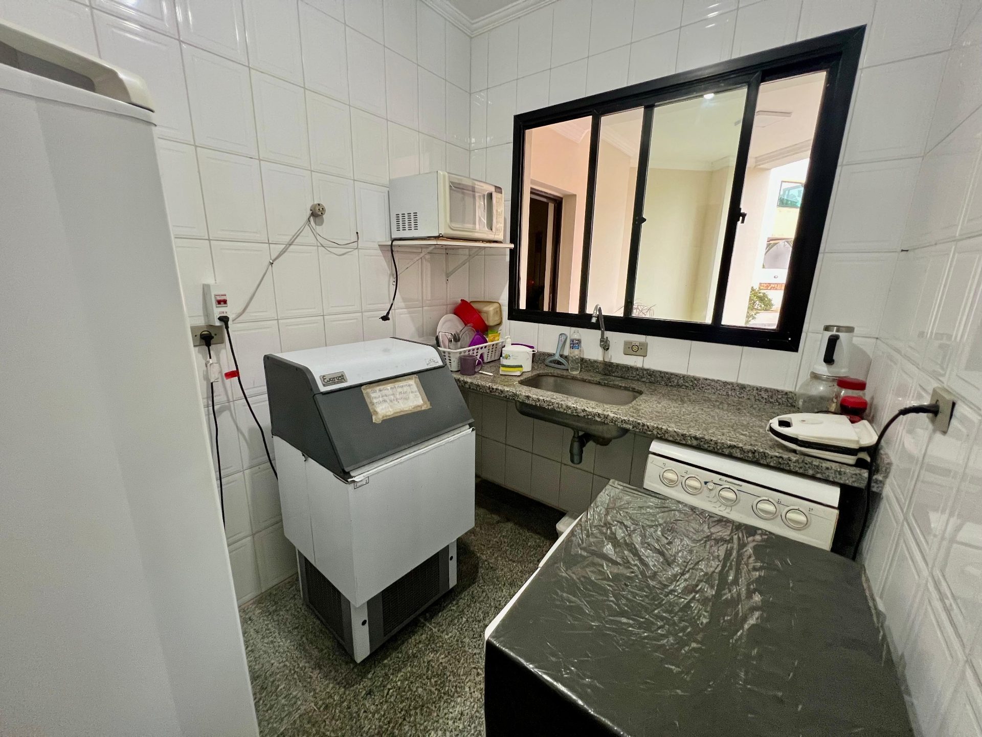 Apartamento com 3 quartos, sendo 1 suíte, lazer completo. em Loteamento João Batista Julião, Guarujá — foto 36