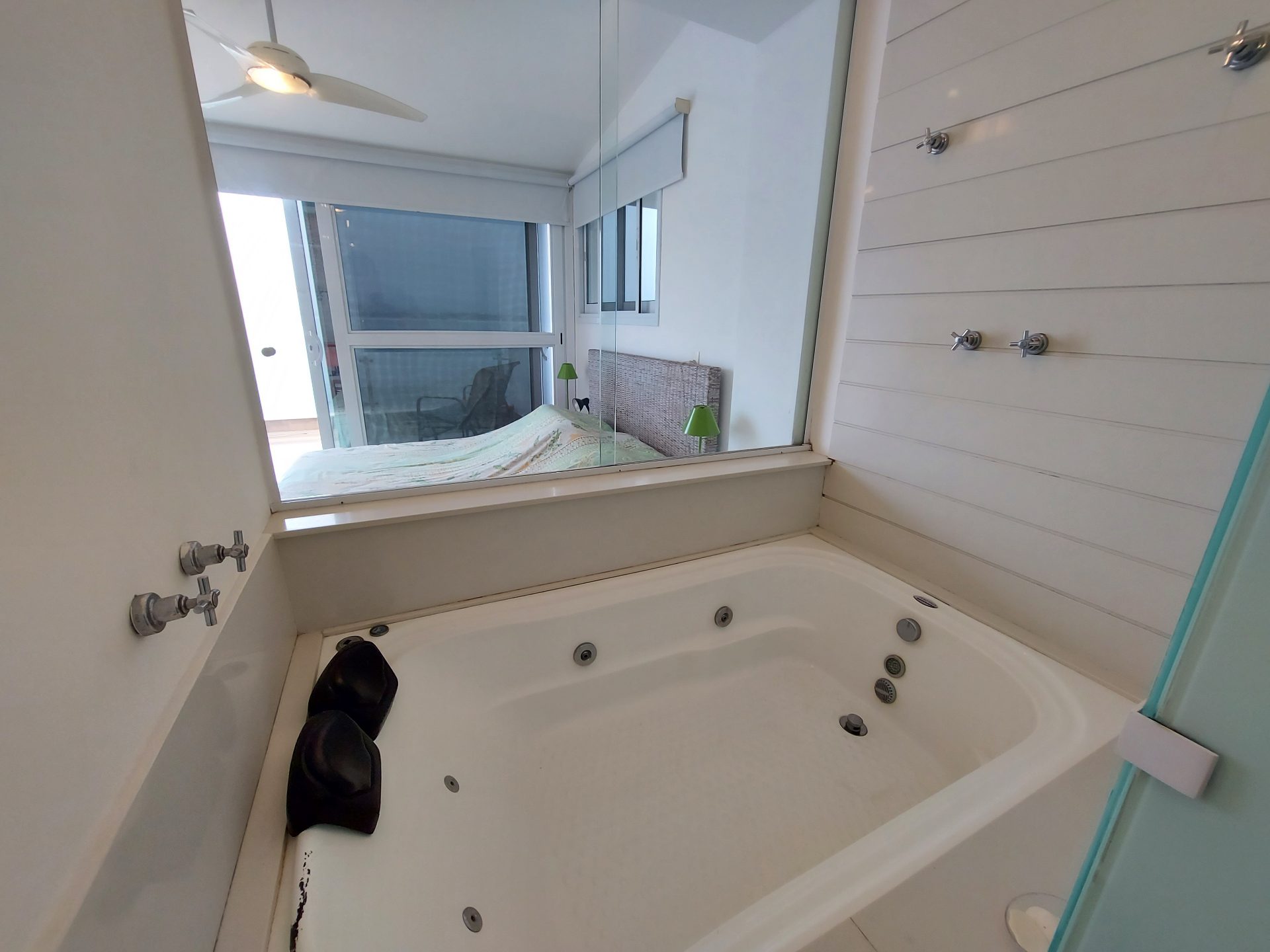 CASA DUPLEX COM VISTA FRONTAL E PERMANENTE PARA O MAR – PENÍNSULA em Península, Guarujá — foto 8