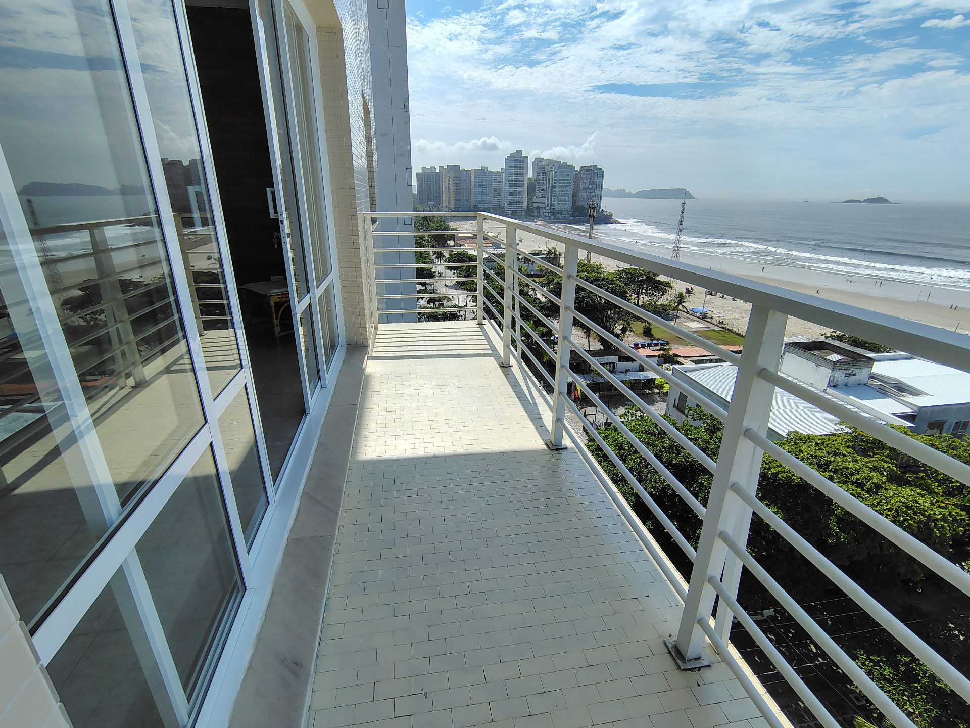Apartamento com 3 quartos, Pitangueiras em Pitangueiras, Guarujá — foto 2