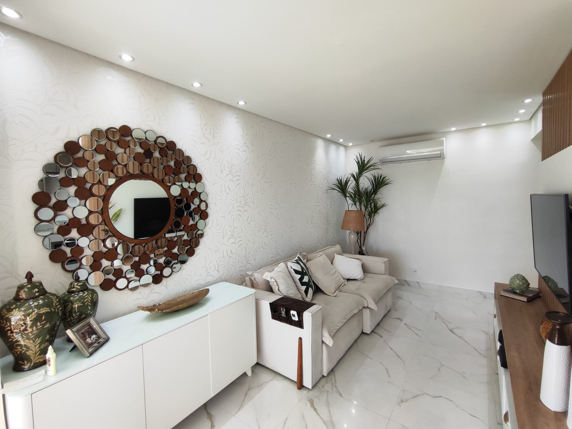 Apto decorado, vista livre para o mar, lazer completo, 2 vagas em Loteamento João Batista Julião, Guarujá — foto 2