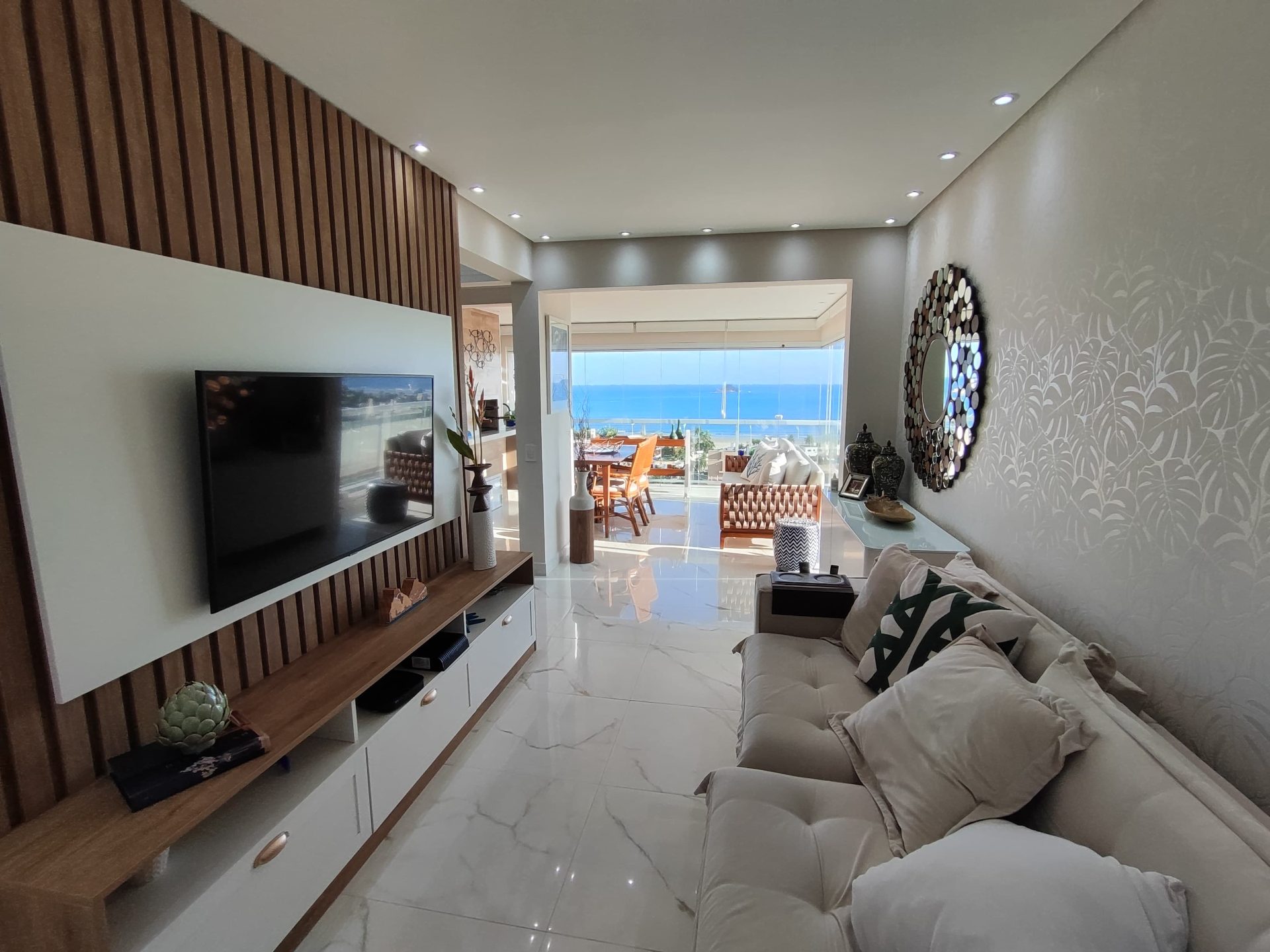 Apto decorado, vista livre para o mar, lazer completo, 2 vagas em Loteamento João Batista Julião, Guarujá — foto 3
