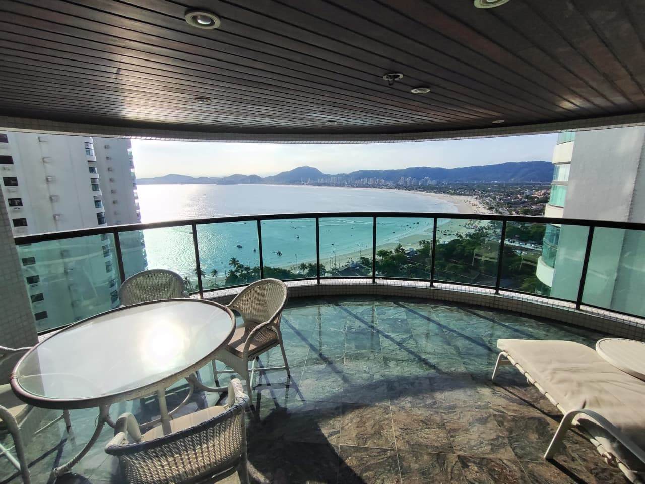 Apartamento Frente ao Mar – Região das Tortugas | Guarujá em Mar e Céu, Guarujá — foto 2