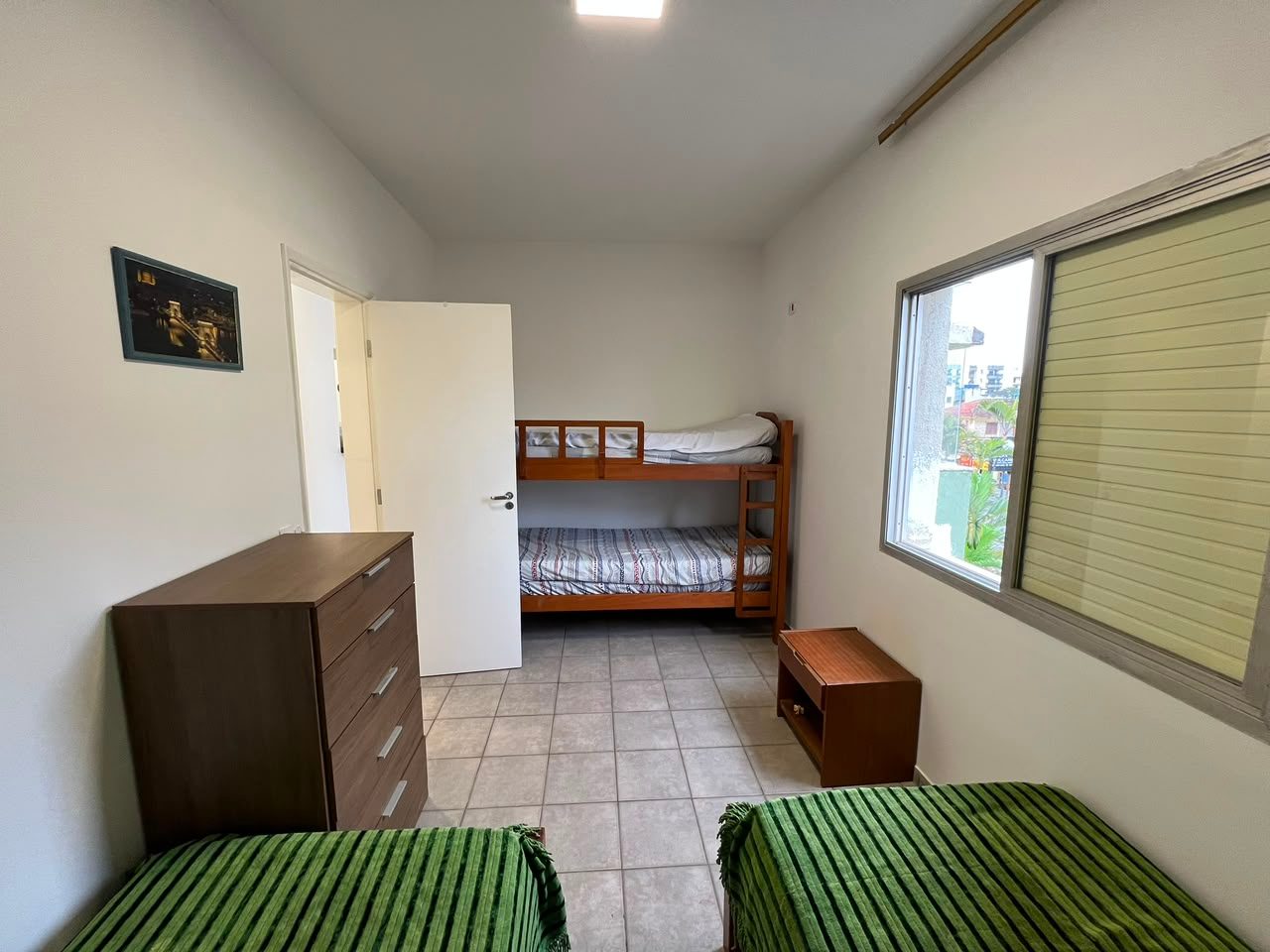 Apto 2 quartos, sacada, 1 vaga, 400m praia Enseada em Loteamento João Batista Julião, Guarujá — foto 11