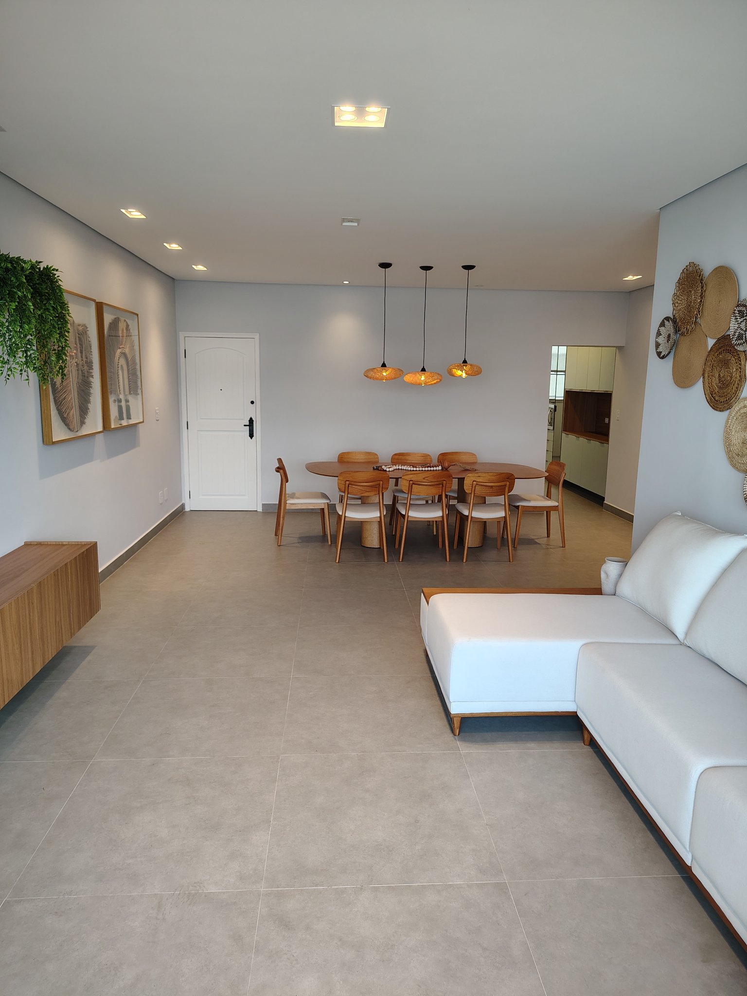 Apartamento com 3 quartos, Astúrias, Guarujá em Vila Luis Antônio, Guarujá — foto 2