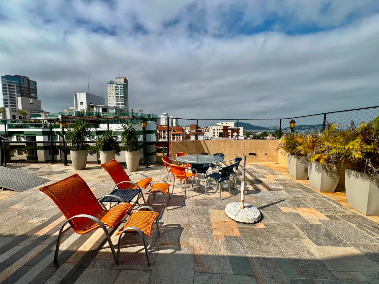 Penthouse 6 quartos, Enseada, vista para o mar, 2 vagas em Enseada, Guarujá — foto 46