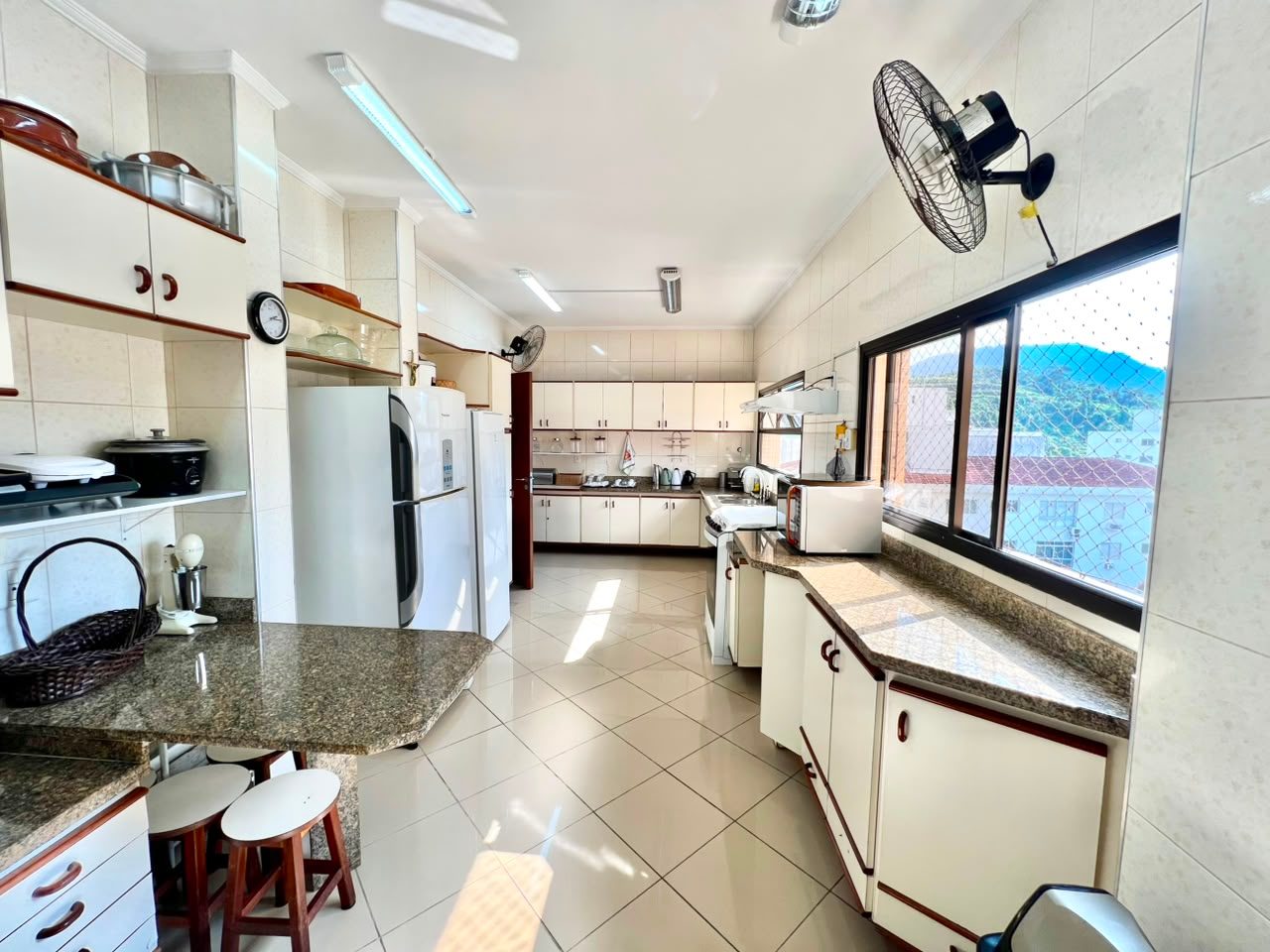 Penthouse 6 quartos, Enseada, vista para o mar, 2 vagas em Enseada, Guarujá — foto 39