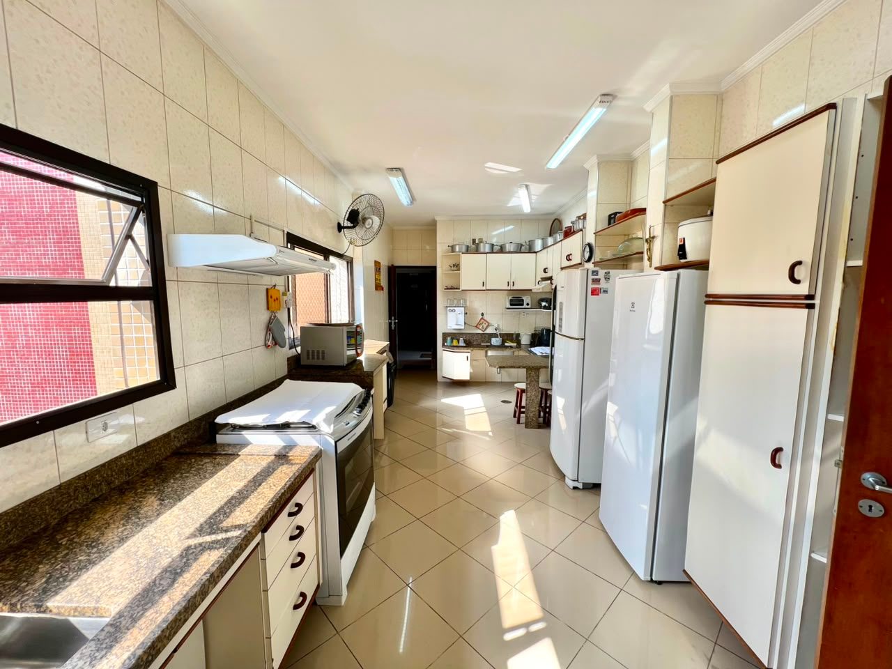 Penthouse 6 quartos, Enseada, vista para o mar, 2 vagas em Enseada, Guarujá — foto 40