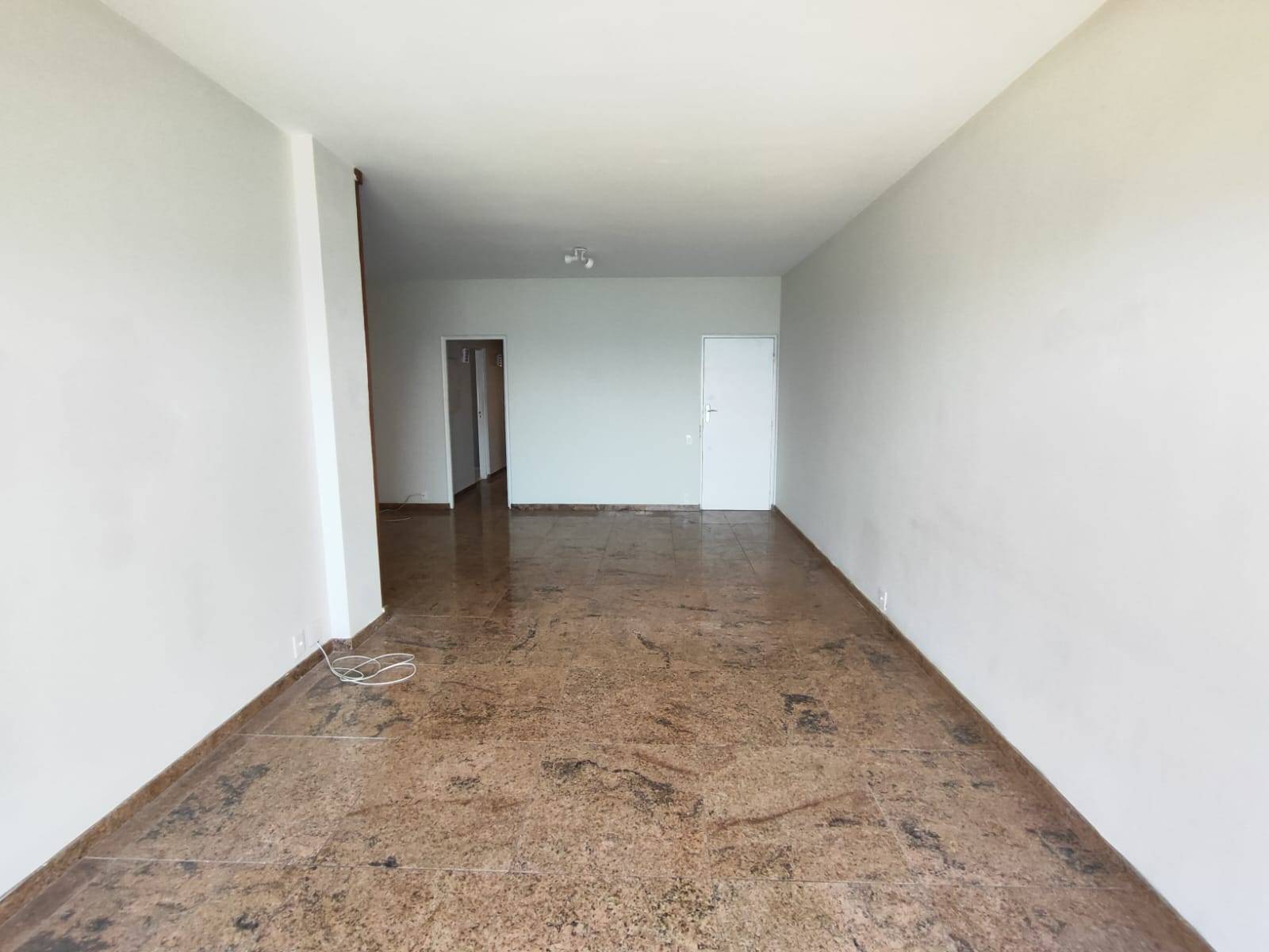 Apto frente praia Pitangueiras, 5 quartos, 2 vagas em Pitangueiras, Guarujá — foto 9