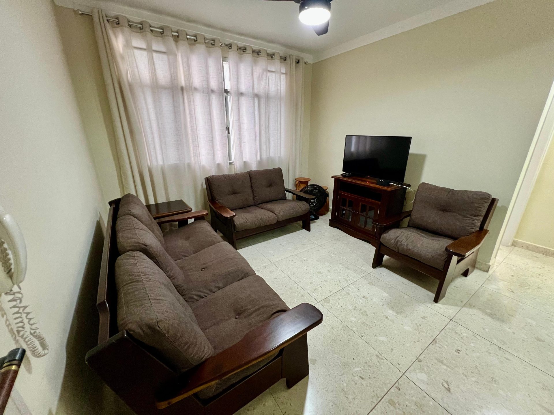 Apartamento com 2 quartos, Enseada, Guarujá - R$ 320 mil em Loteamento João Batista Julião, Guarujá — foto 2