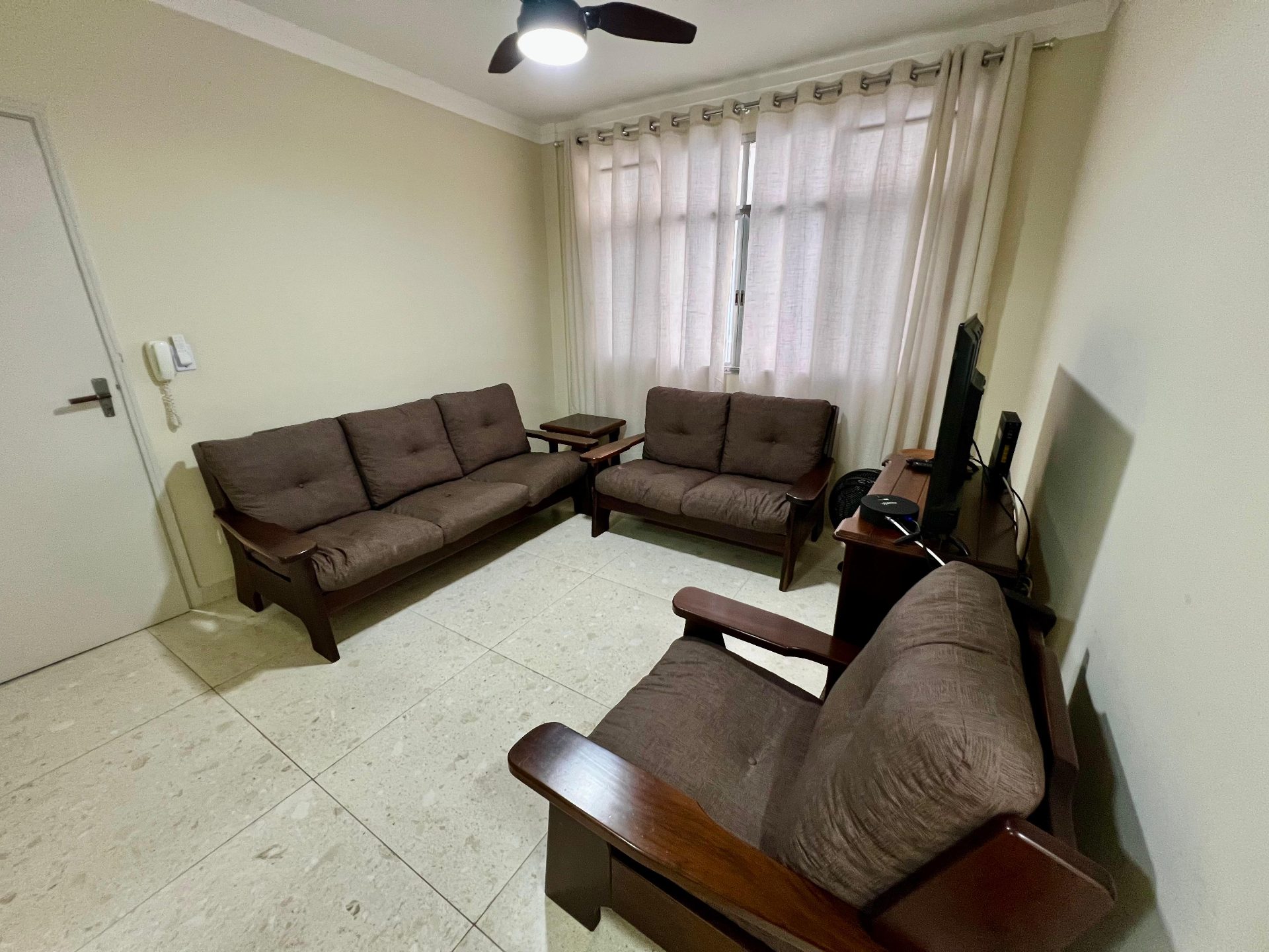 Apartamento com 2 quartos, Enseada, Guarujá - R$ 320 mil em Loteamento João Batista Julião, Guarujá — foto 3