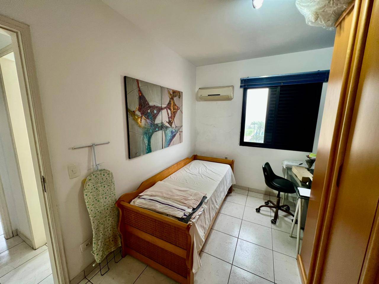 Apartamento para locação anual na Enseada – Região do Aquário, a 300 metros da praia em Enseada, Guarujá — foto 13