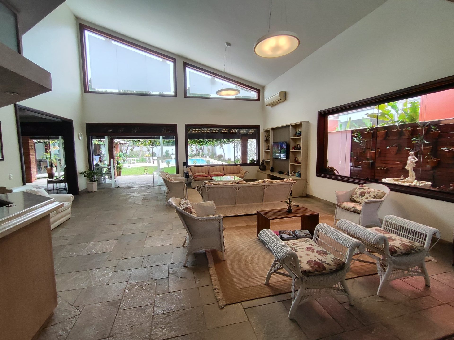 Casa de Condomínio com 4 quartos, Jardim Acapulco, Guarujá em Jardim Acapulco, Guarujá — foto 2