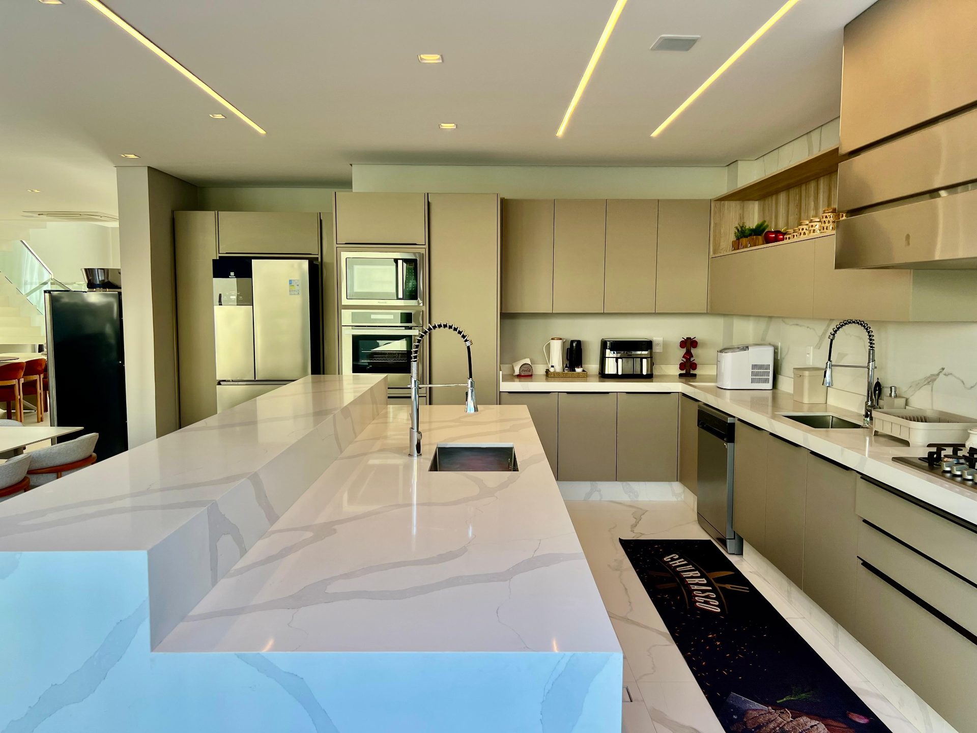 Casa Jd. Acapulco 6 suítes, lazer, Guarujá em Jardim Acapulco, Guarujá — foto 13