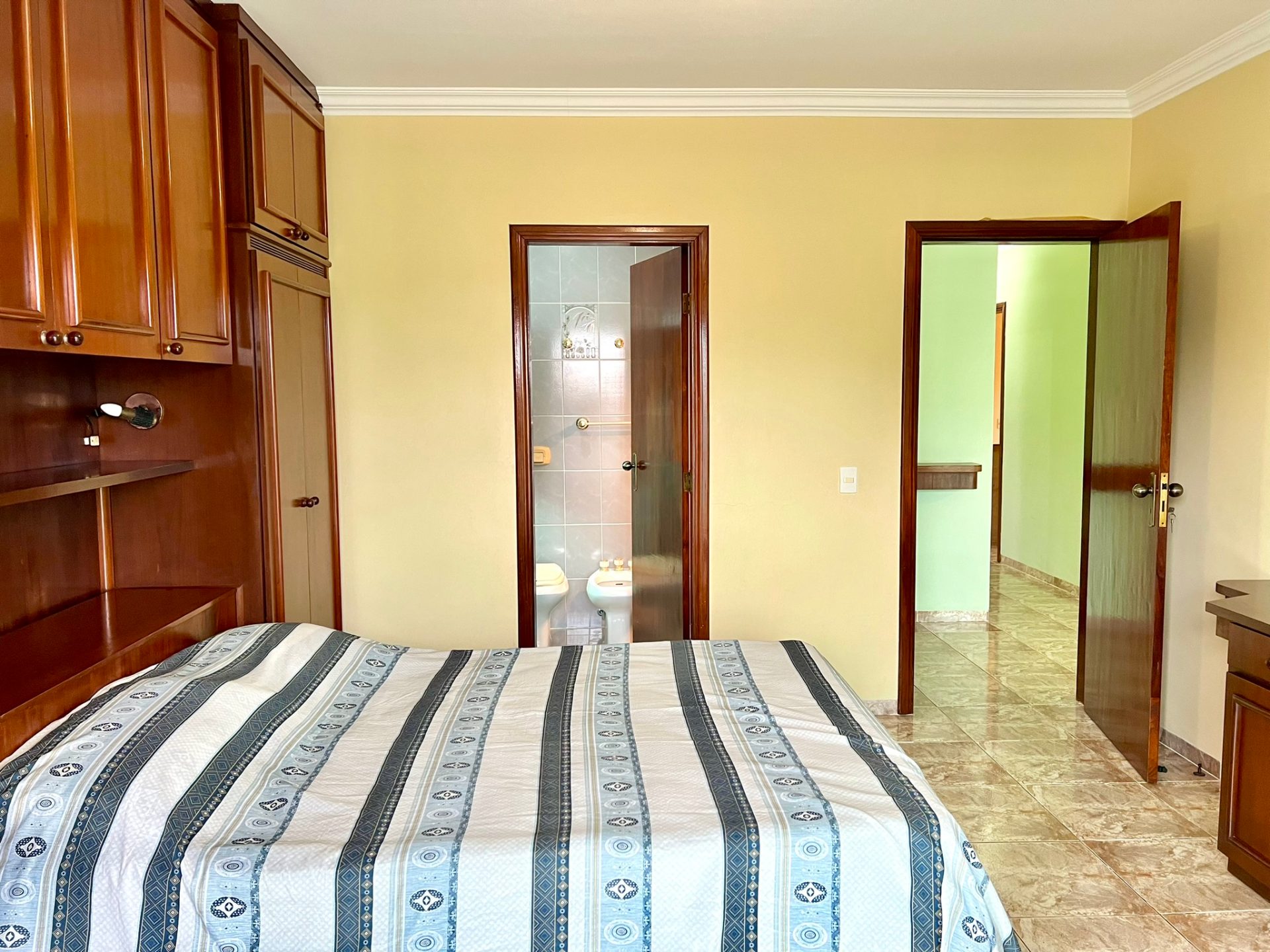 Casa com 5 quartos, 100m da praia da Enseada em Enseada, Guarujá — foto 17