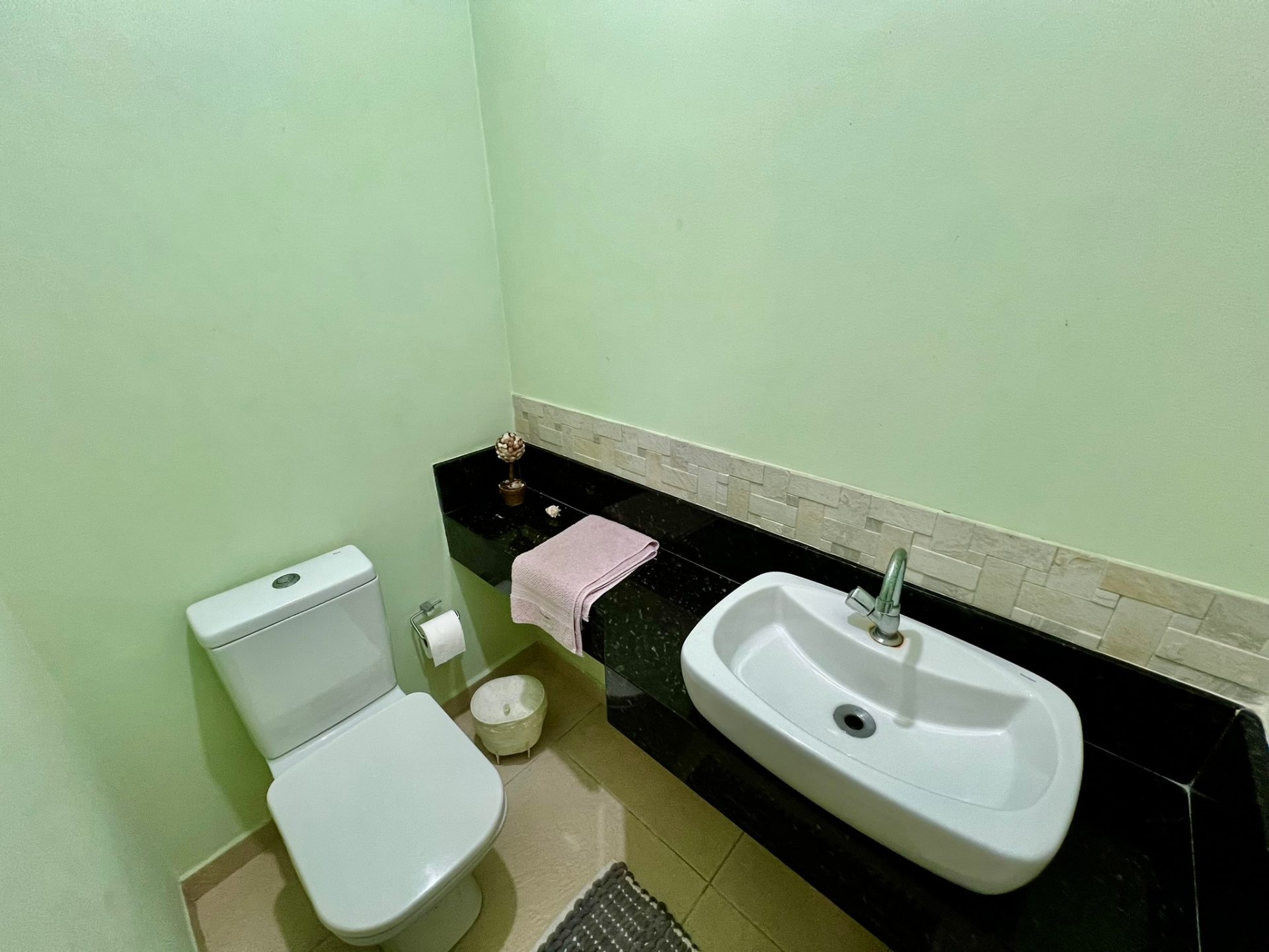 Casa com 5 quartos, 100m da praia da Enseada em Enseada, Guarujá — foto 9