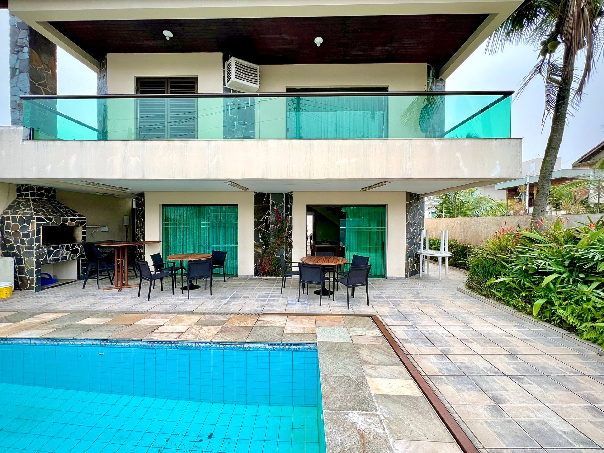 Casa com 5 quartos, 100m da praia da Enseada em Enseada, Guarujá — foto 35