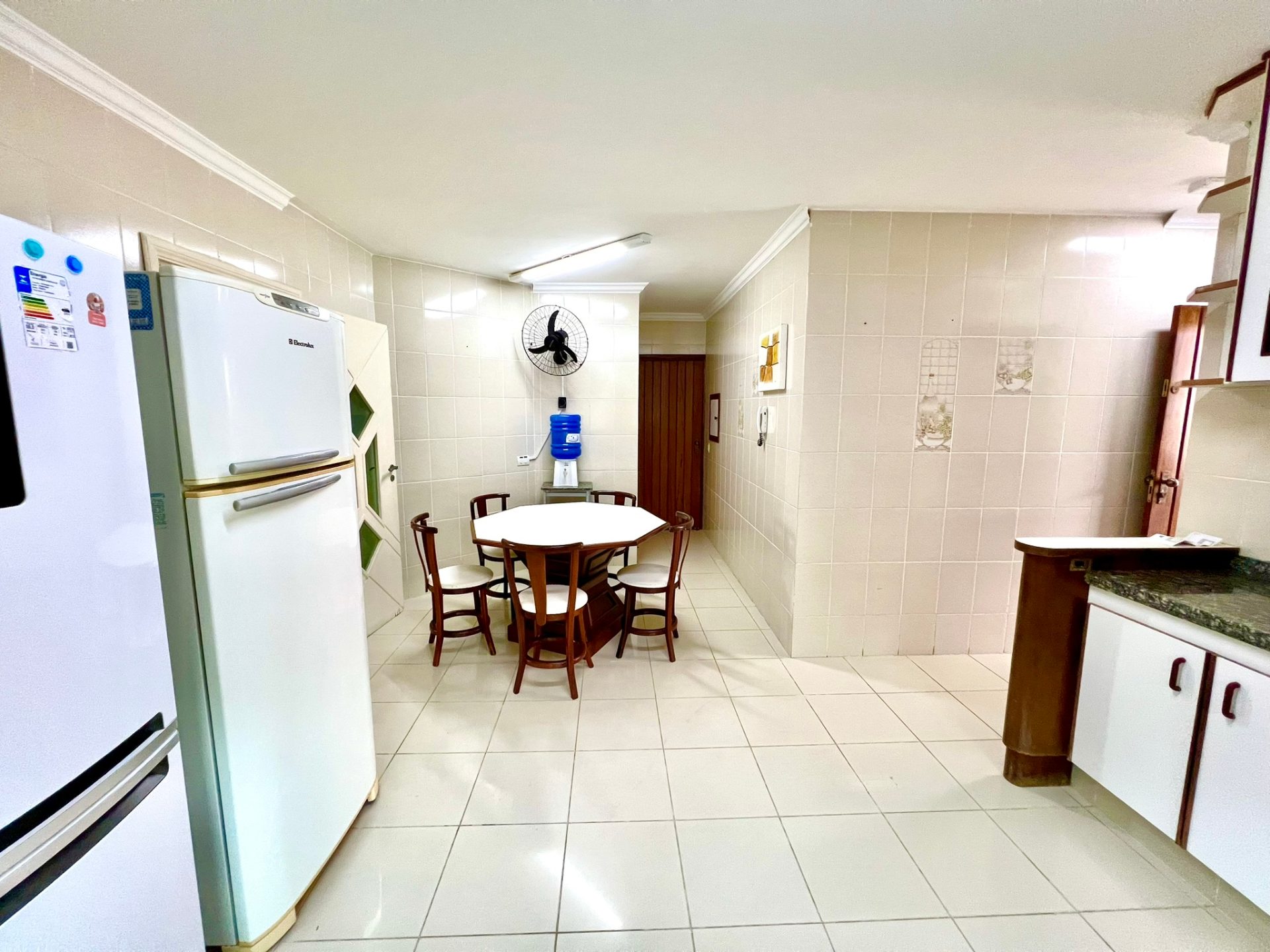 Casa com 5 quartos, 100m da praia da Enseada em Enseada, Guarujá — foto 13