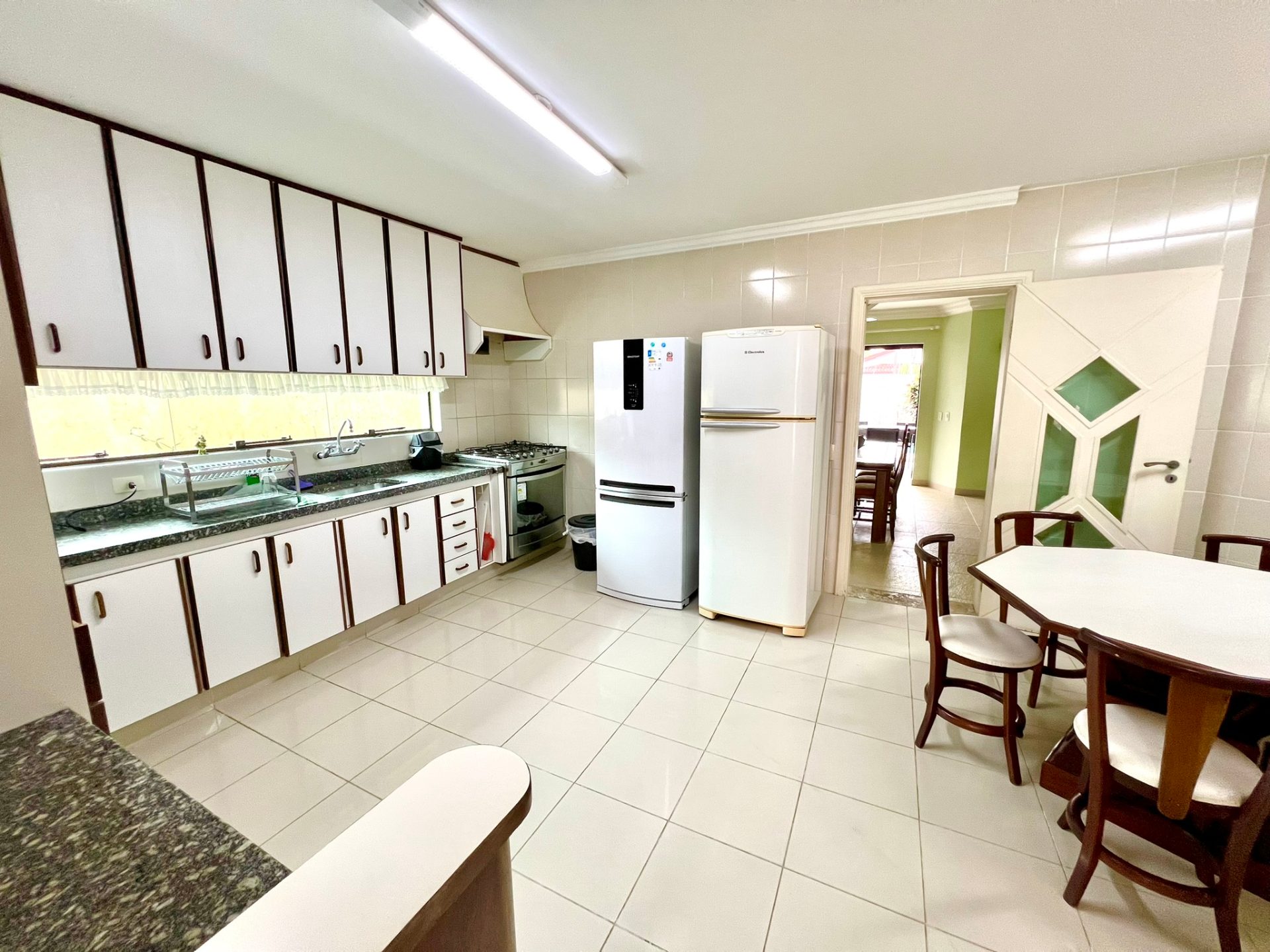 Casa com 5 quartos, 100m da praia da Enseada em Enseada, Guarujá — foto 12