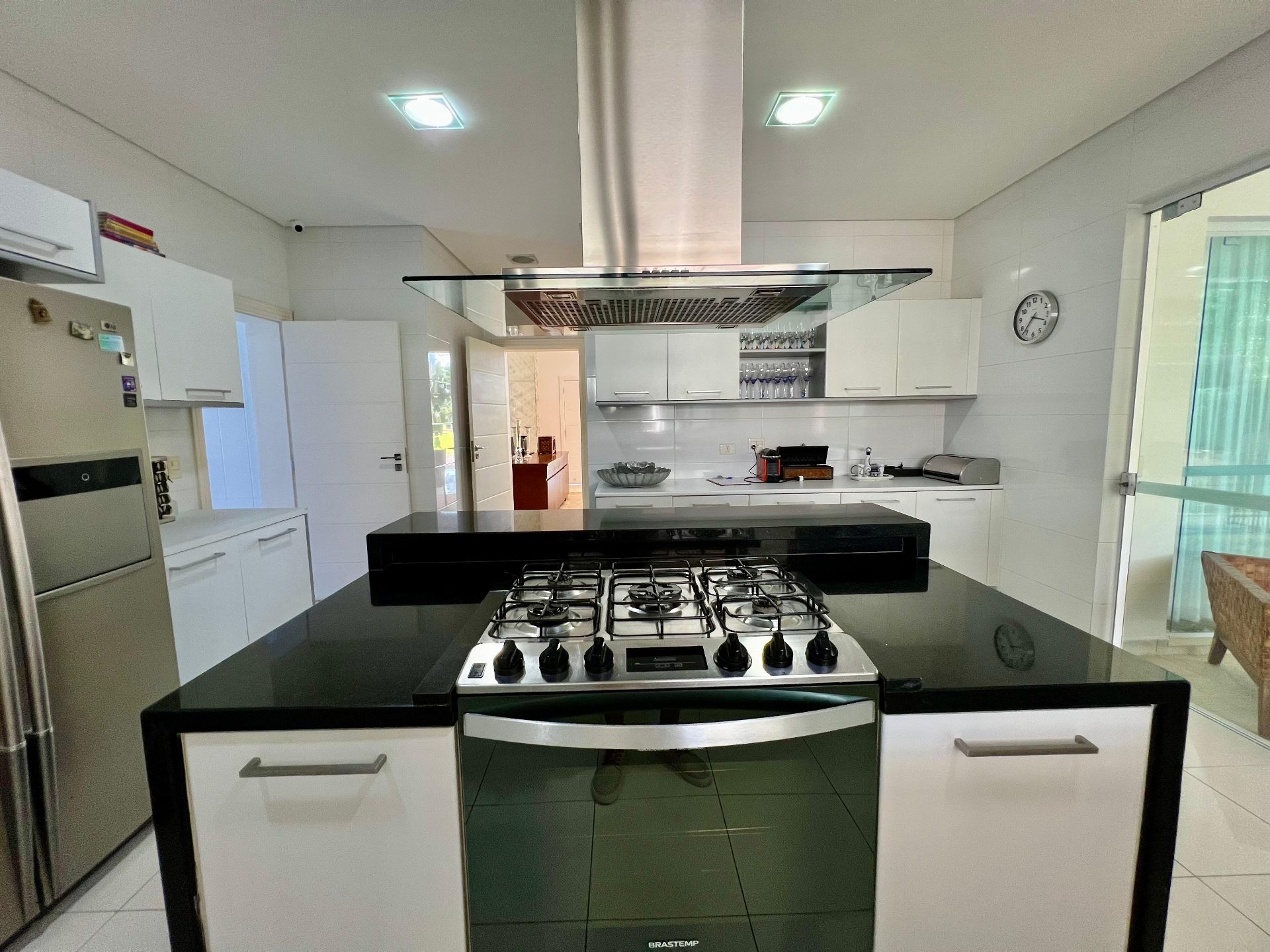 Casa de Condomínio com 6 quartos, Acapulco, Guarujá - R$ 7.9 mi em Jardim Acapulco, Guarujá — foto 25