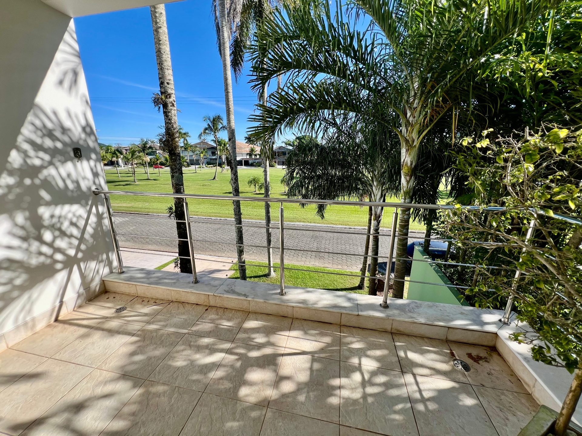 Casa de Condomínio com 6 quartos, Acapulco, Guarujá - R$ 7.9 mi em Jardim Acapulco, Guarujá — foto 33