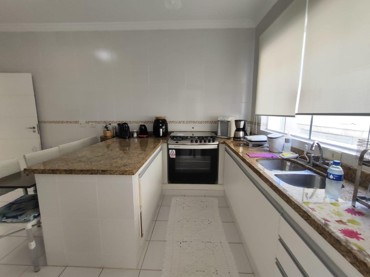 Casa de Condomínio com 6 quartos, Acapulco, Guarujá em Jardim Acapulco, Guarujá — foto 26