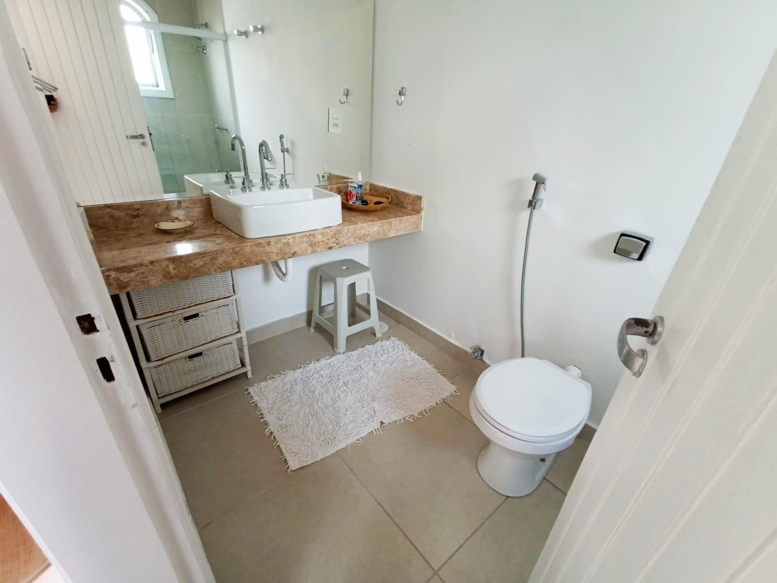 Casa charmosa, frente praia Enseada, 6 dorms., 5 vagas. em Enseada, Guarujá — foto 28