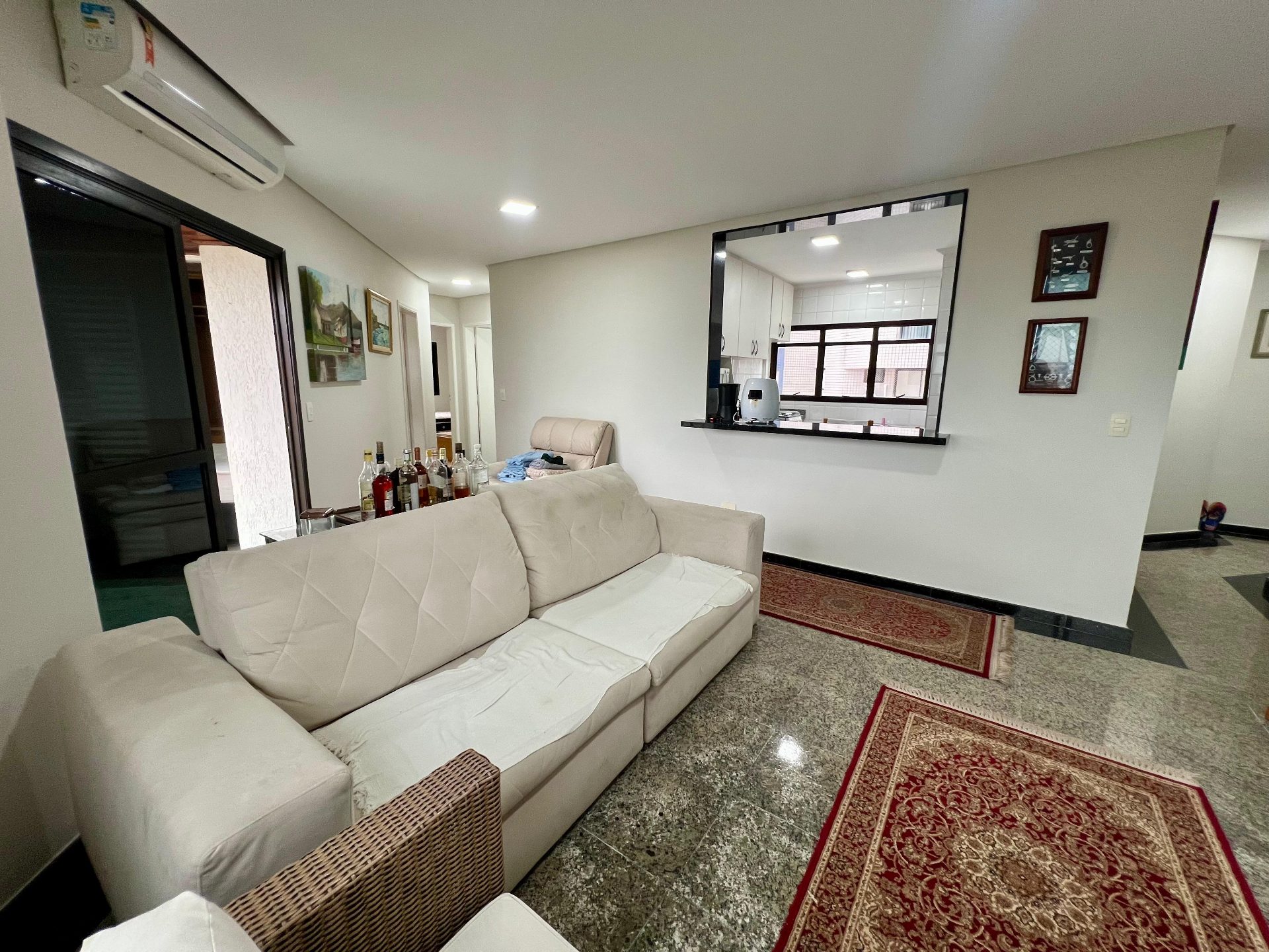 Apartamento Mobiliado em Andar Alto com Vista para o Mar, 3 Dormitórios e 1 Vaga na Praia da Enseada em Loteamento João Batista Julião, Guarujá — foto 5