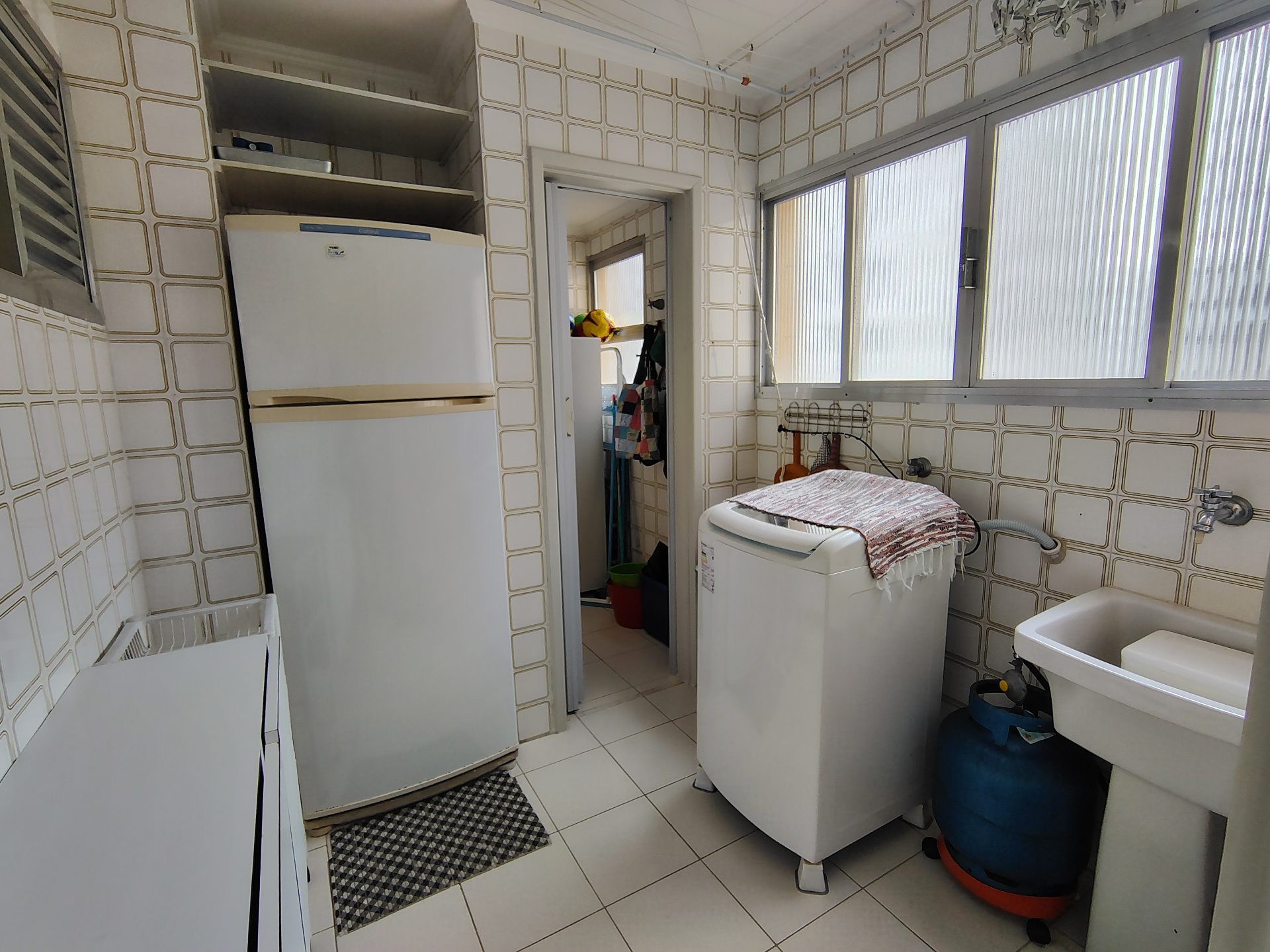 Apto 4 dorms., 1 vaga, andar alto, sacada, Pitangueiras em Pitangueiras, Guarujá — foto 23