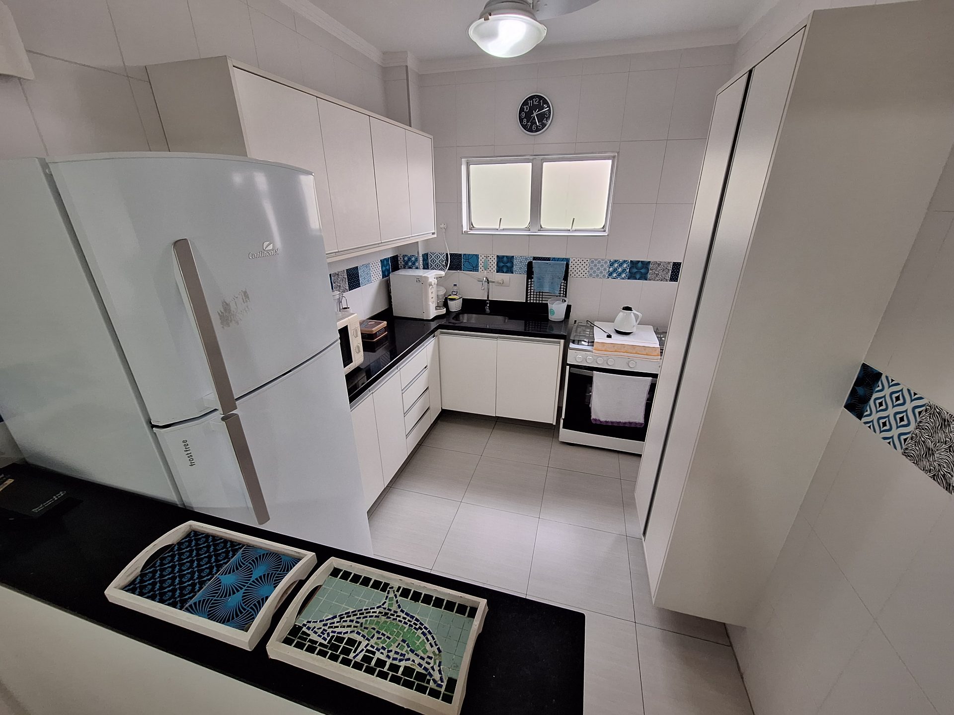 Lindo apartamento reformado, a apenas 300m da praia! em Enseada, Guarujá — foto 12