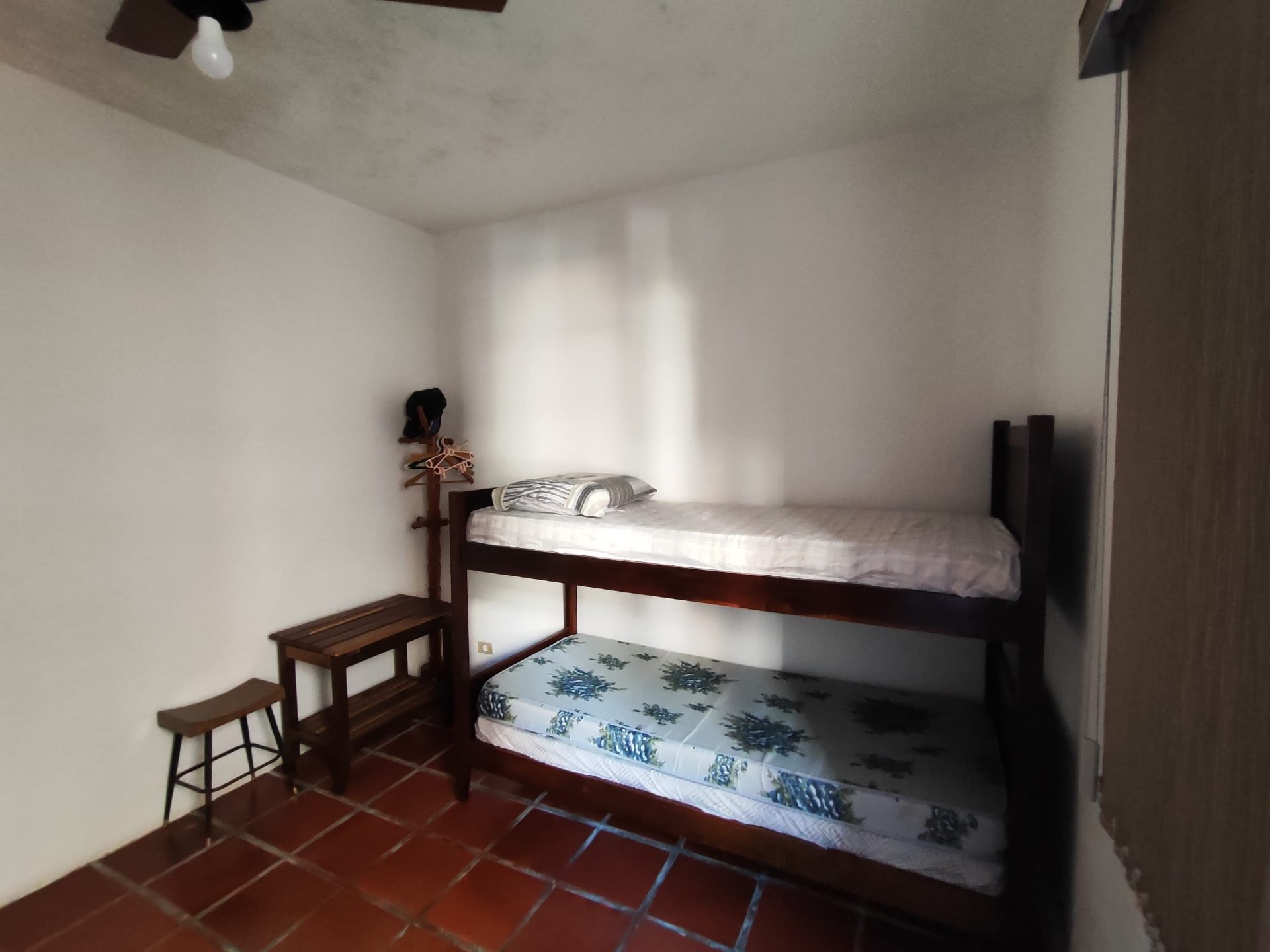 Apto 2 quartos, UNOESTE, elevador, 1 vaga, Enseada em Enseada, Guarujá — foto 6