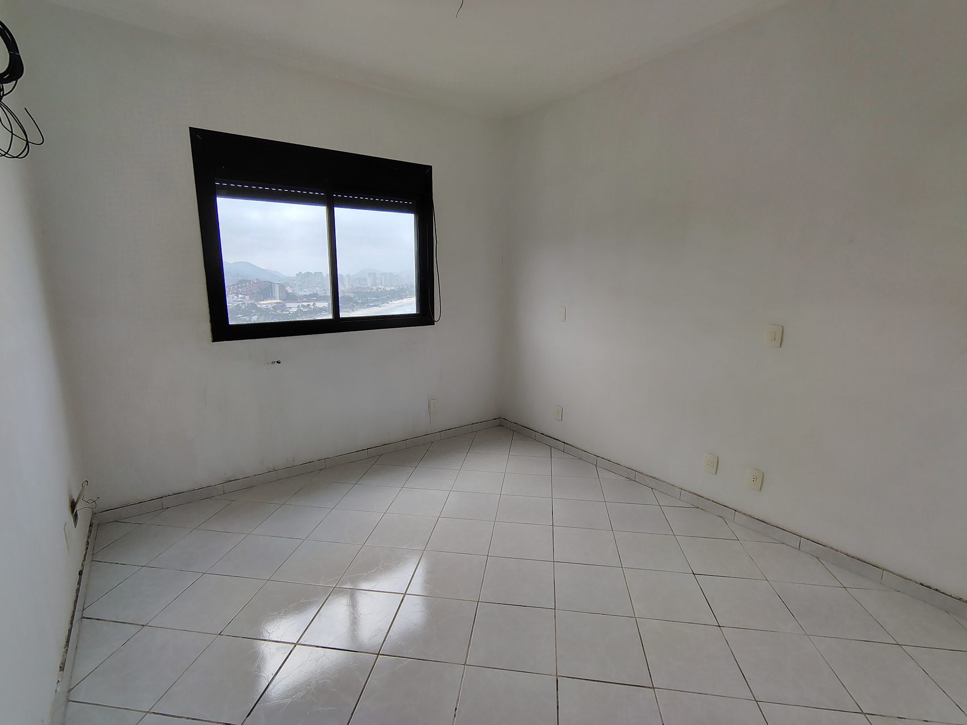 Apto de luxo com 4 quartos, frente praia Pitangueiras em Sítio Paecara (Vicente de Carvalho), Guarujá — foto 12