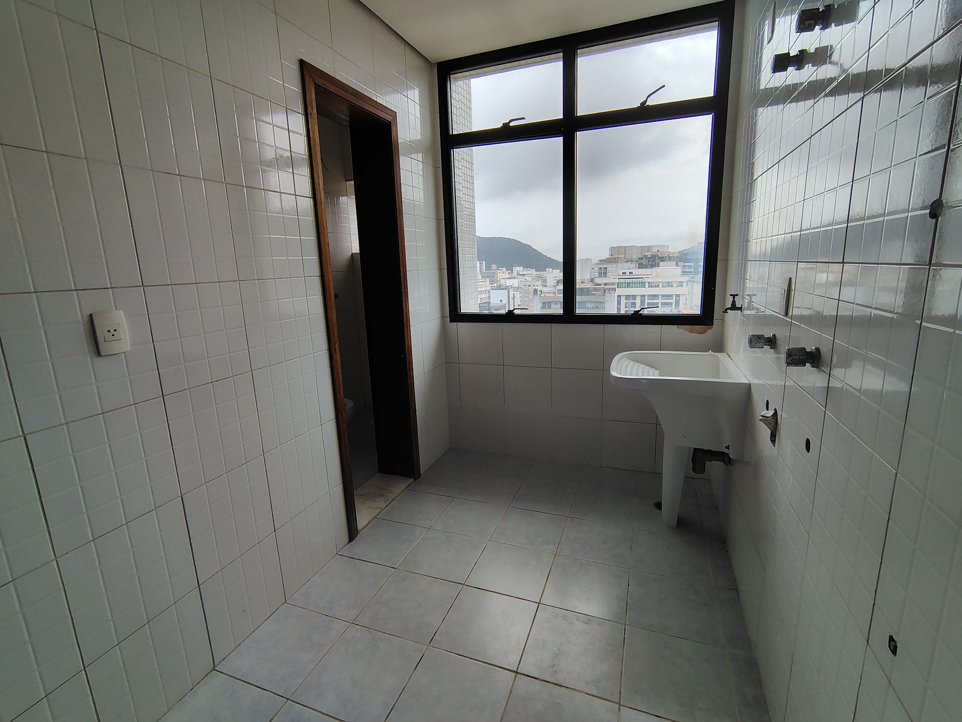Apto de luxo com 4 quartos, frente praia Pitangueiras em Sítio Paecara (Vicente de Carvalho), Guarujá — foto 20