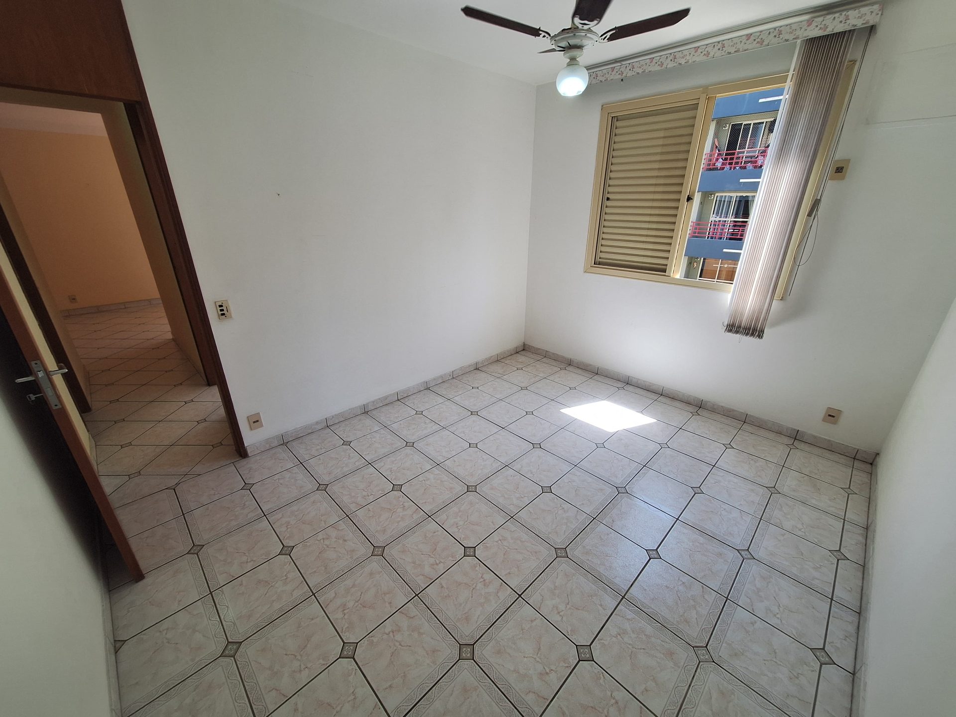 Apto 2 dorms., lazer, sacada, 1 vaga, Enseada em Enseada, Guarujá — foto 9
