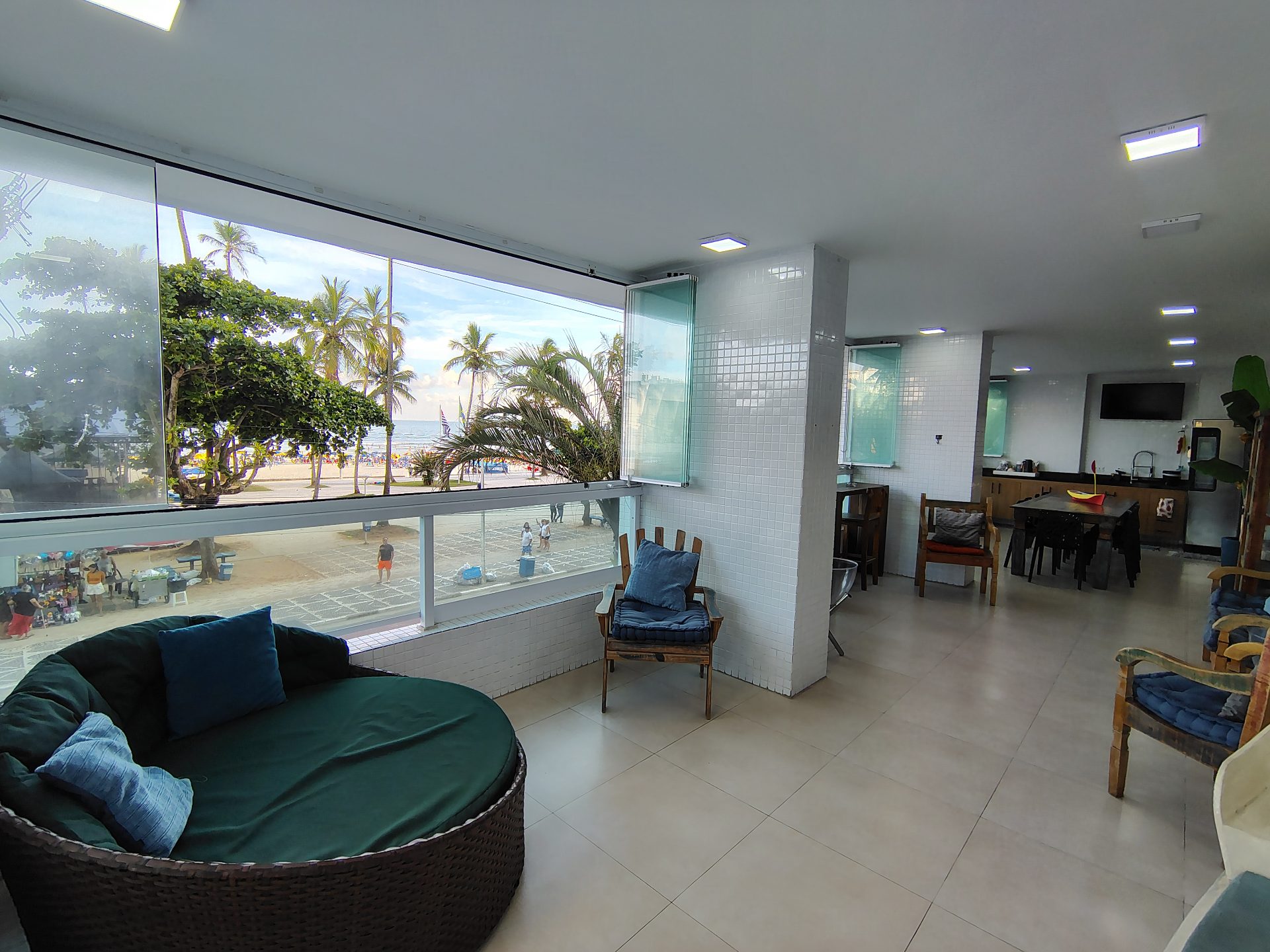 Apartamento com Terraço Frente Mar à Venda – Praia de Pitangueiras | Guarujá em Pitangueiras, Guarujá — foto 17