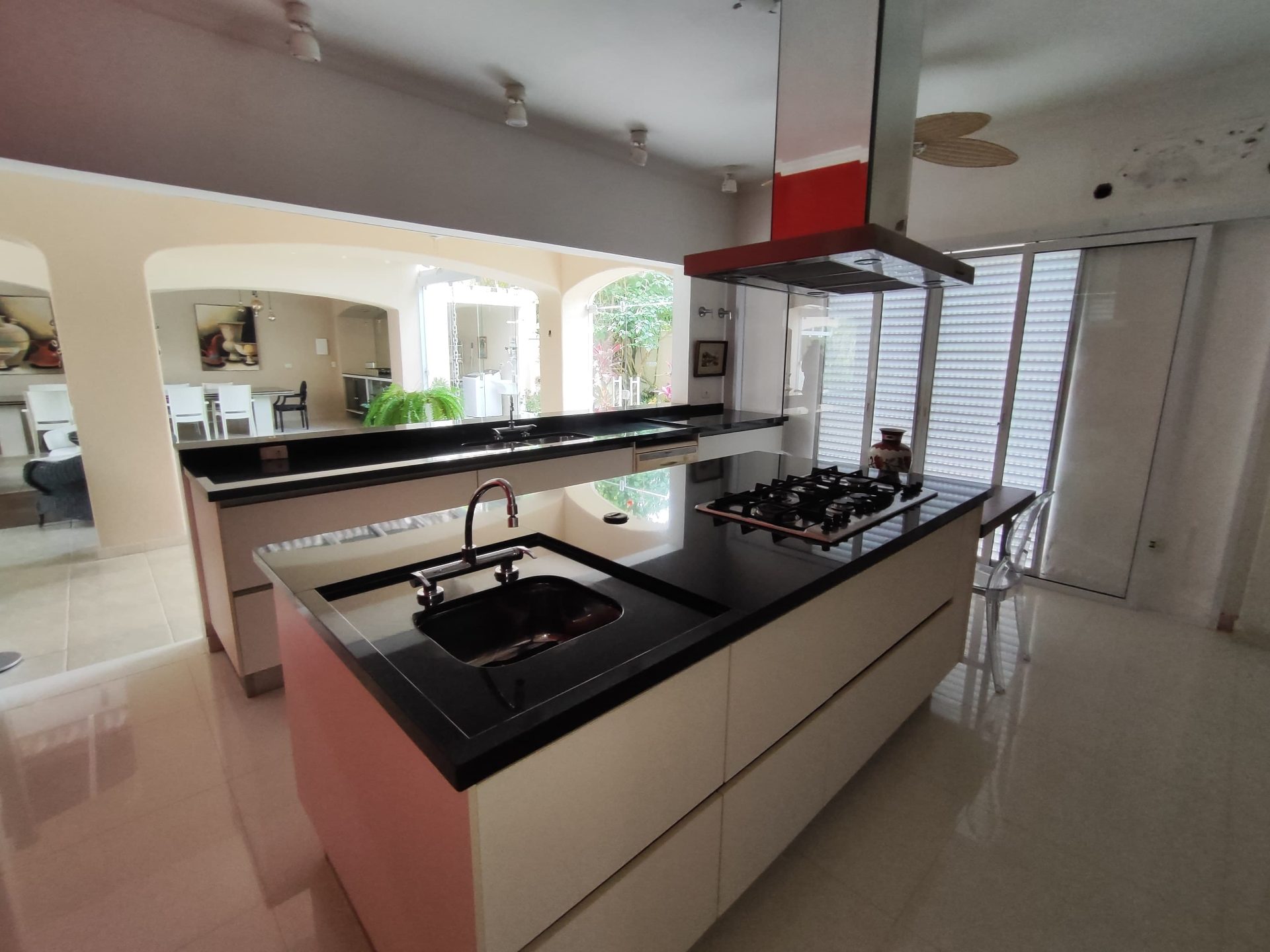 Casa de Condomínio com 5 quartos, Acapulco, Guarujá  em Jardim Acapulco, Guarujá — foto 16