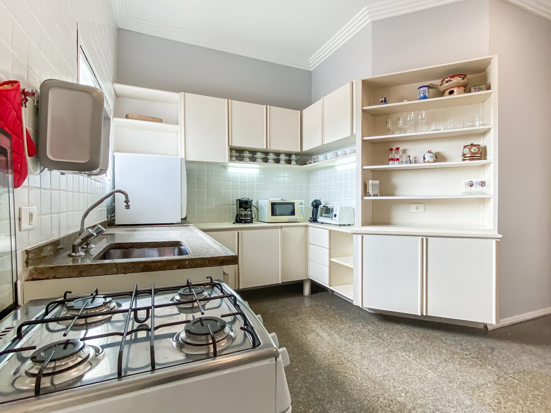 Apto 200m praia, 4 quartos, varanda gourmet, 2 vagas, Enseada em Enseada, Guarujá — foto 11