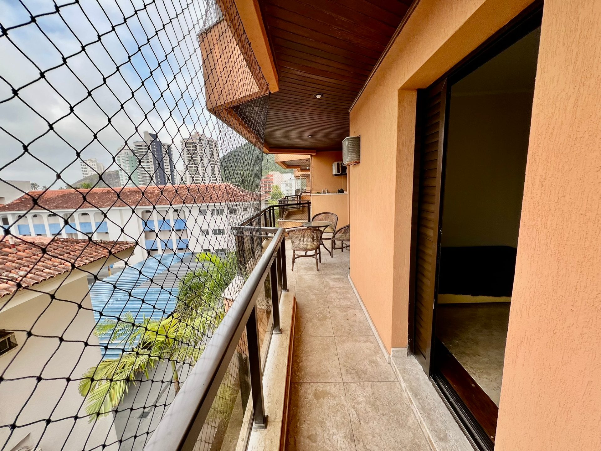Apto localizado na Enseada, a 200mts da praia, na região do Teatro. em Enseada, Guarujá — foto 9
