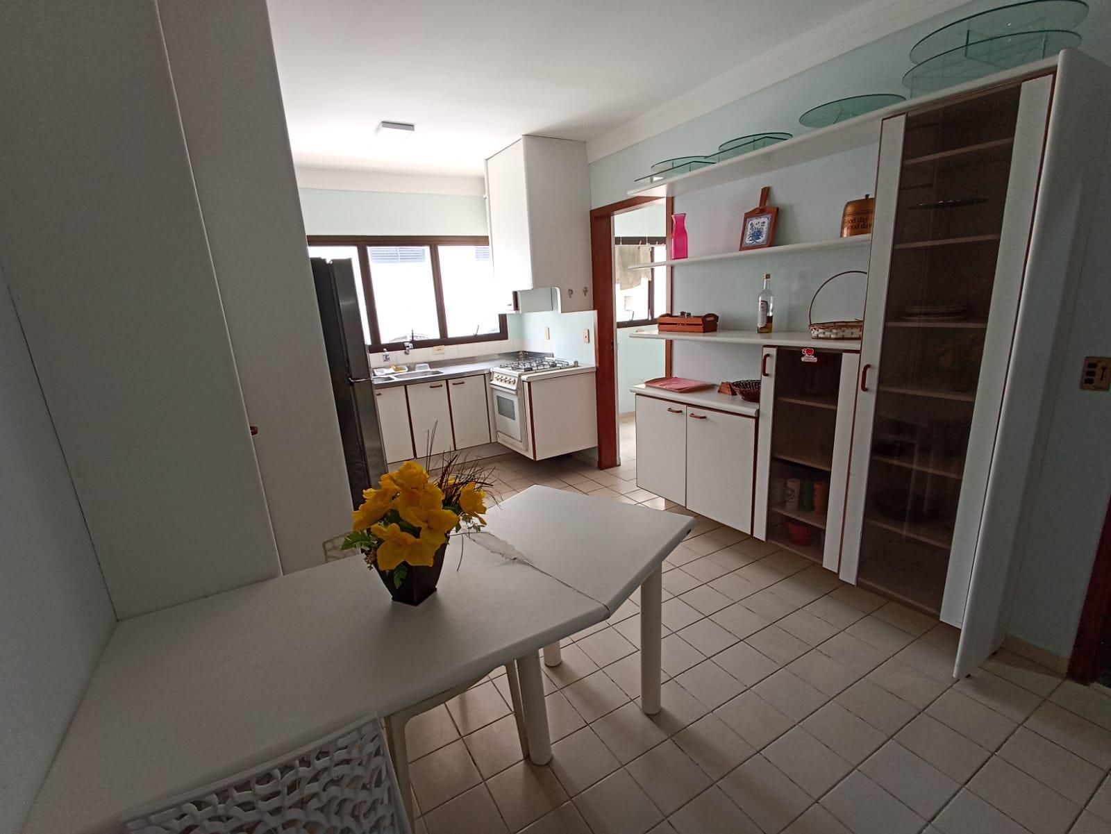 Apartamento com 4 suítes, proximo a Praia da Enseada em Enseada, Guarujá — foto 10