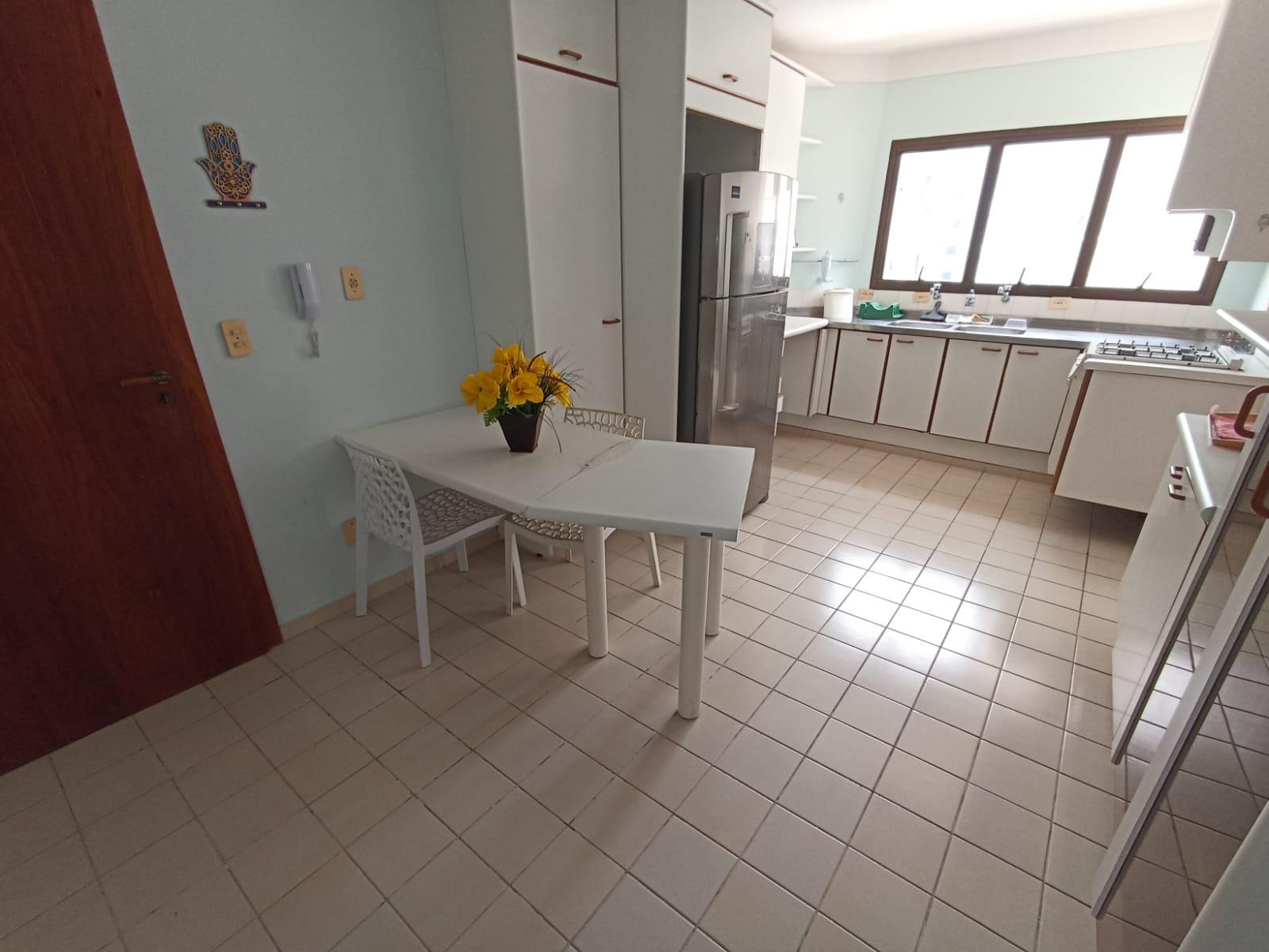 Apartamento com 4 suítes, proximo a Praia da Enseada em Enseada, Guarujá — foto 11