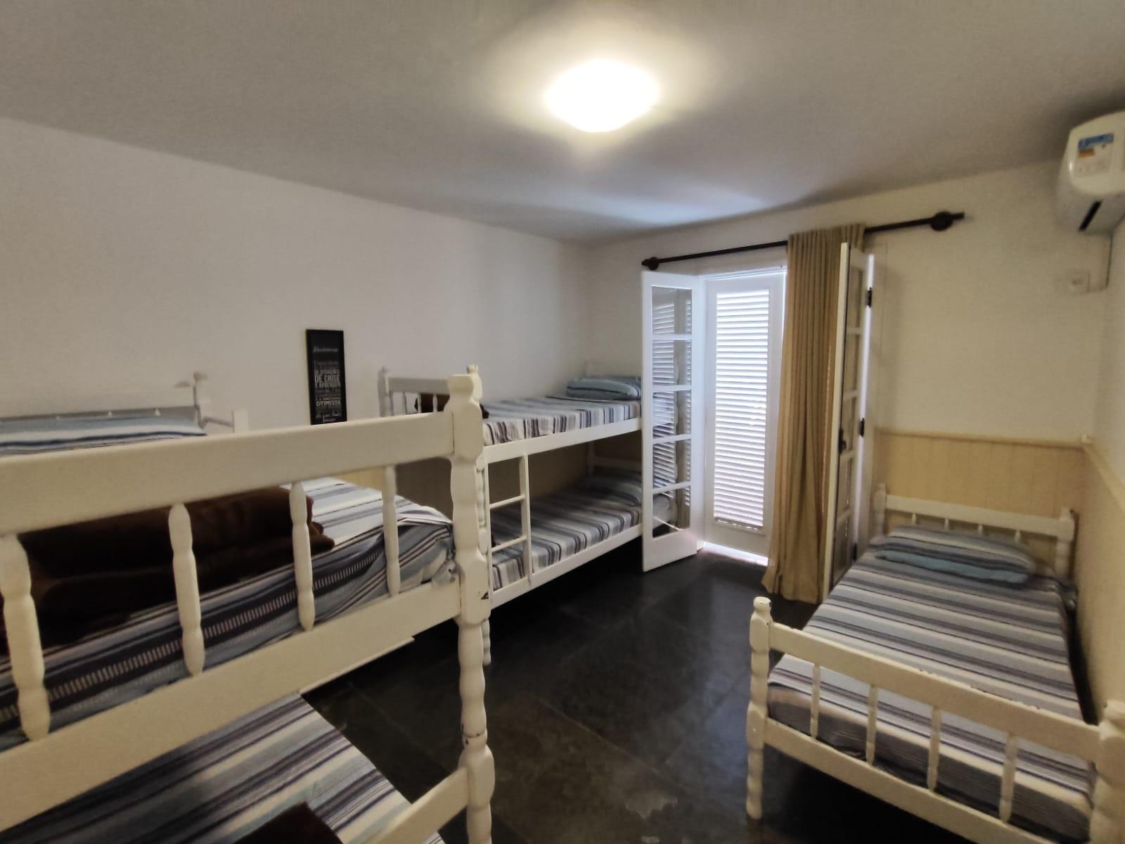 Casa de Condomínio com 5 quartos, Jardim Acapulco, Guarujá em Jardim Acapulco, Guarujá — foto 14