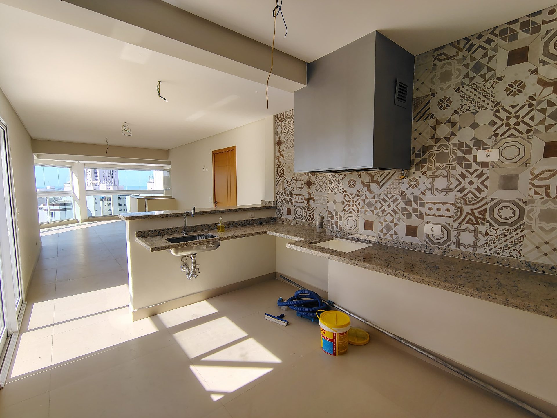 Cobertura com 3 quartos, Praia de Pitangueiras, Guarujá em Pitangueiras, Guarujá — foto 7