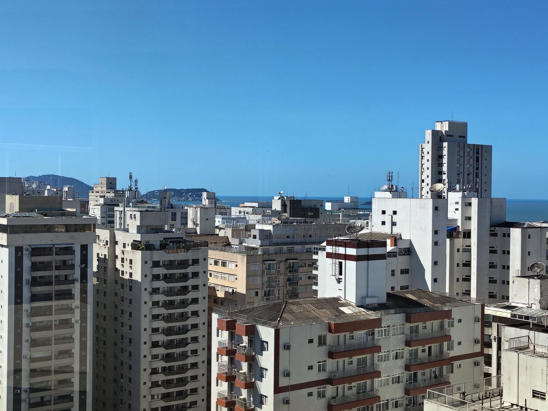 Cobertura com 3 quartos, Praia de Pitangueiras, Guarujá em Pitangueiras, Guarujá — foto 10