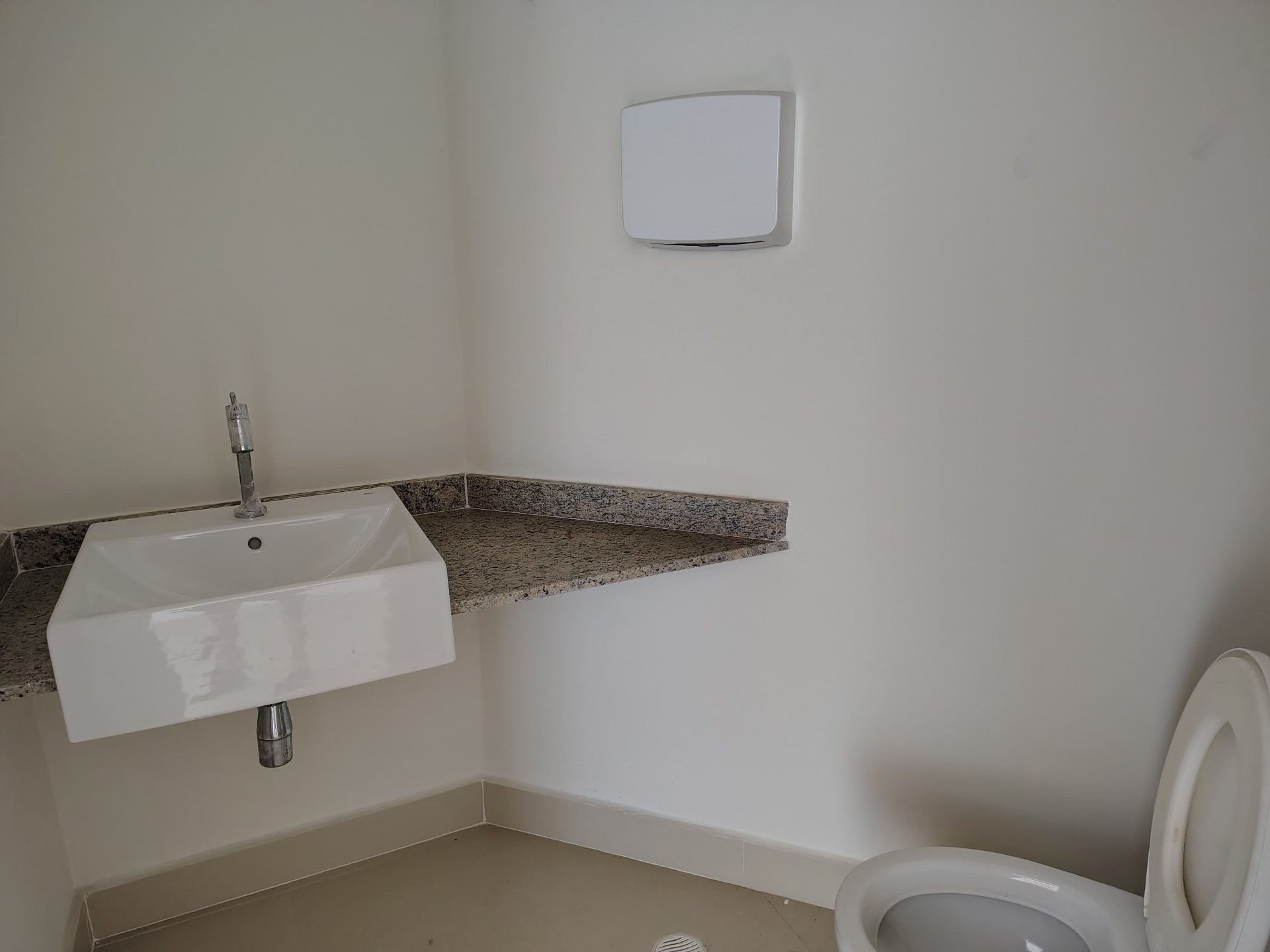 Cobertura com 3 quartos, Praia de Pitangueiras, Guarujá em Pitangueiras, Guarujá — foto 18
