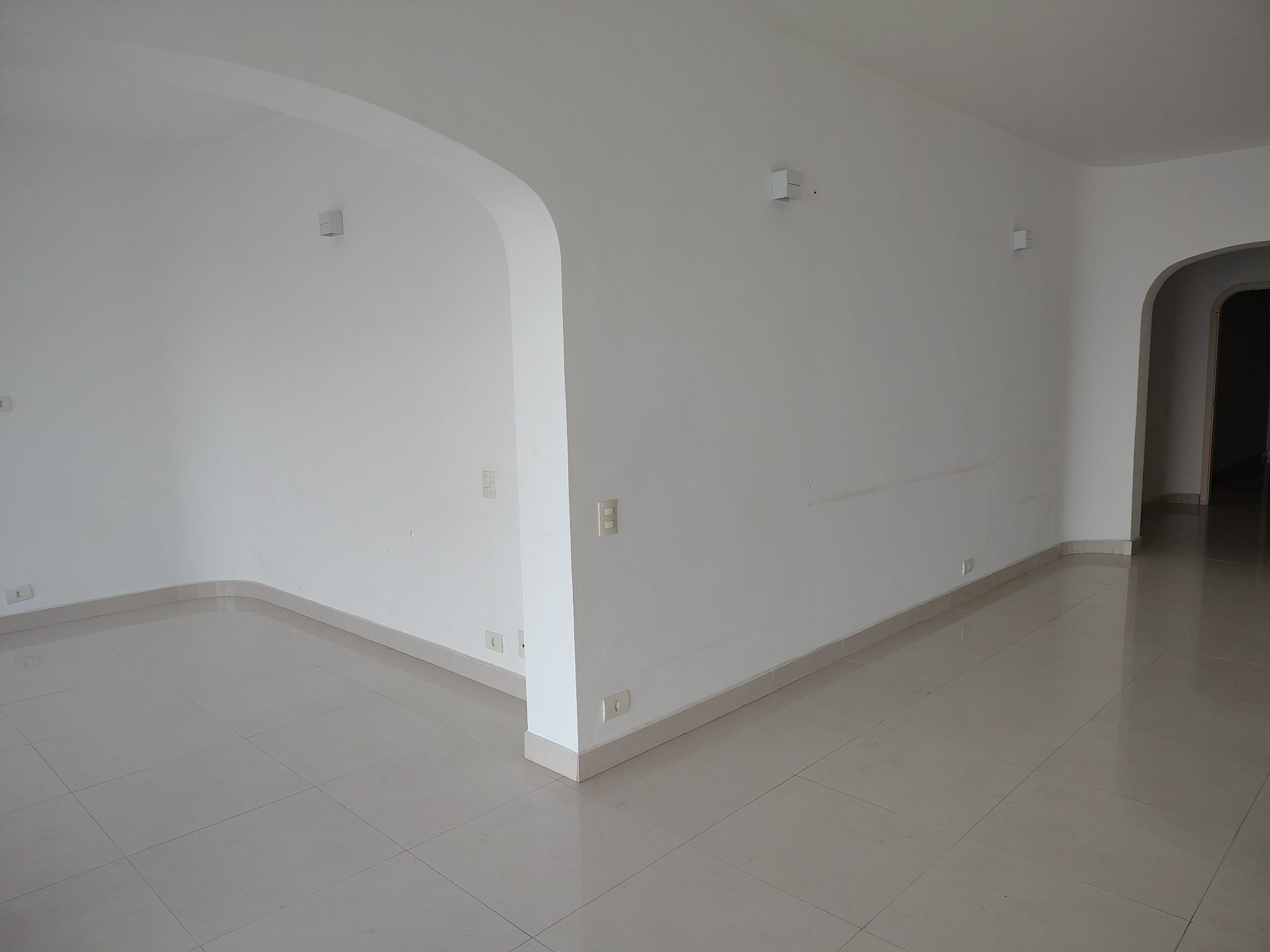 Apto reformado, 4 quartos, frente praia Pitangueiras em Pitangueiras, Guarujá — foto 6