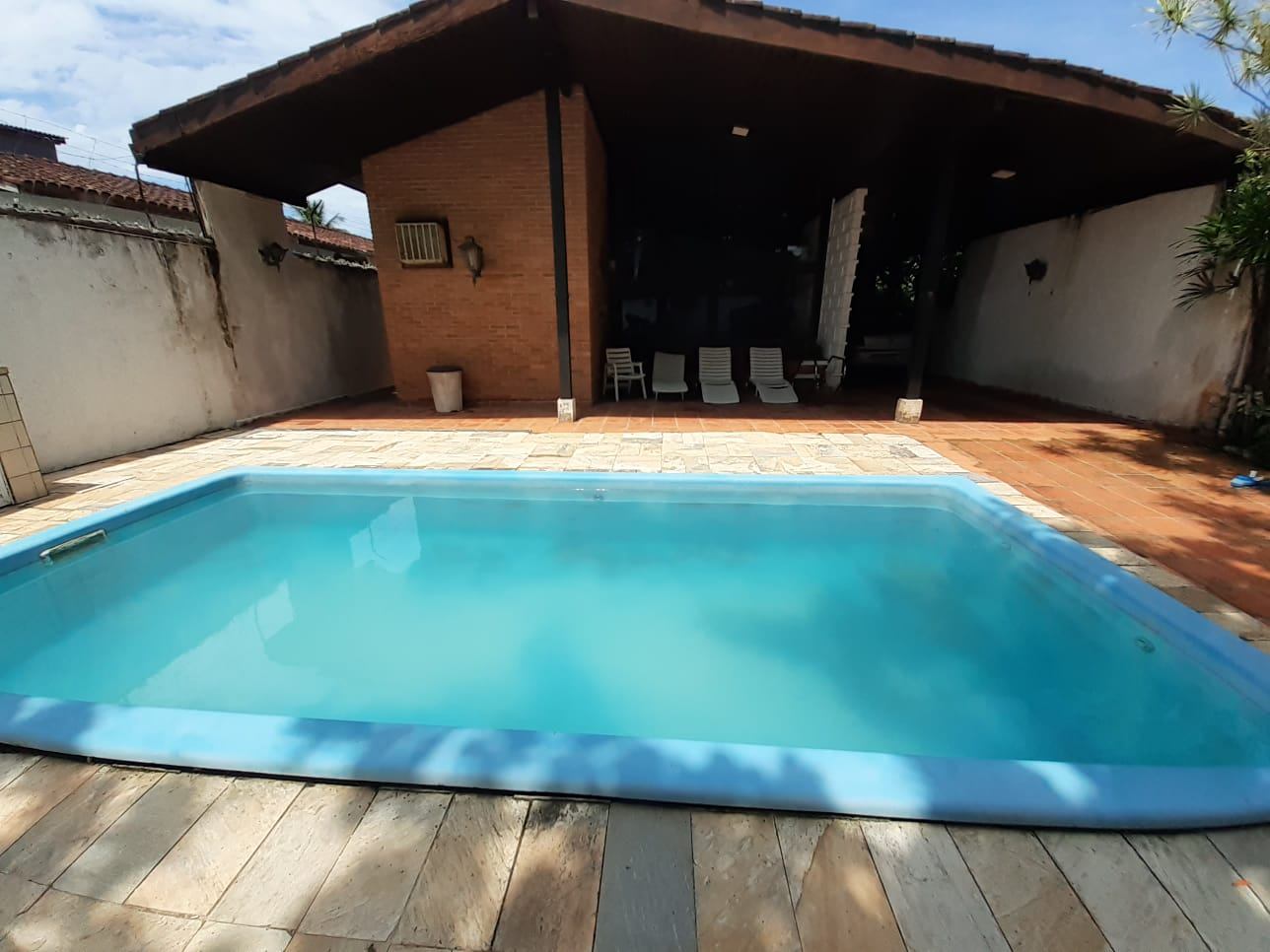 Casa térrea 200m praia, 4 quartos + edícula, piscina em Balneário Praia do Pernambuco, Guarujá — foto 2